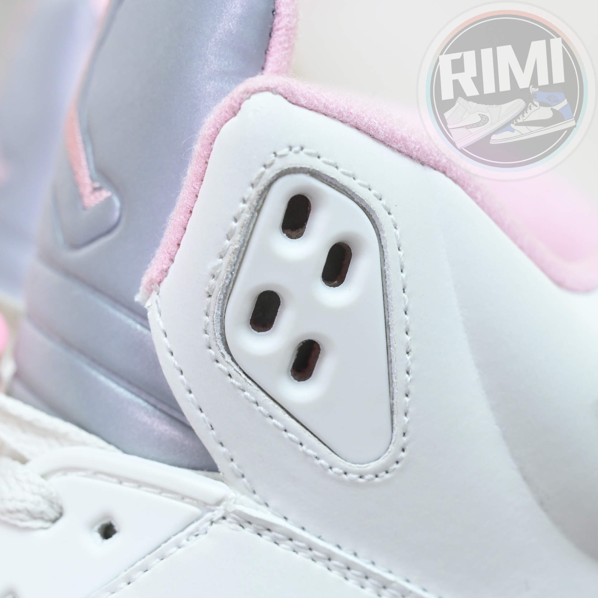 Air Jordan 5“Medium Soft Pink” HQ7978-102