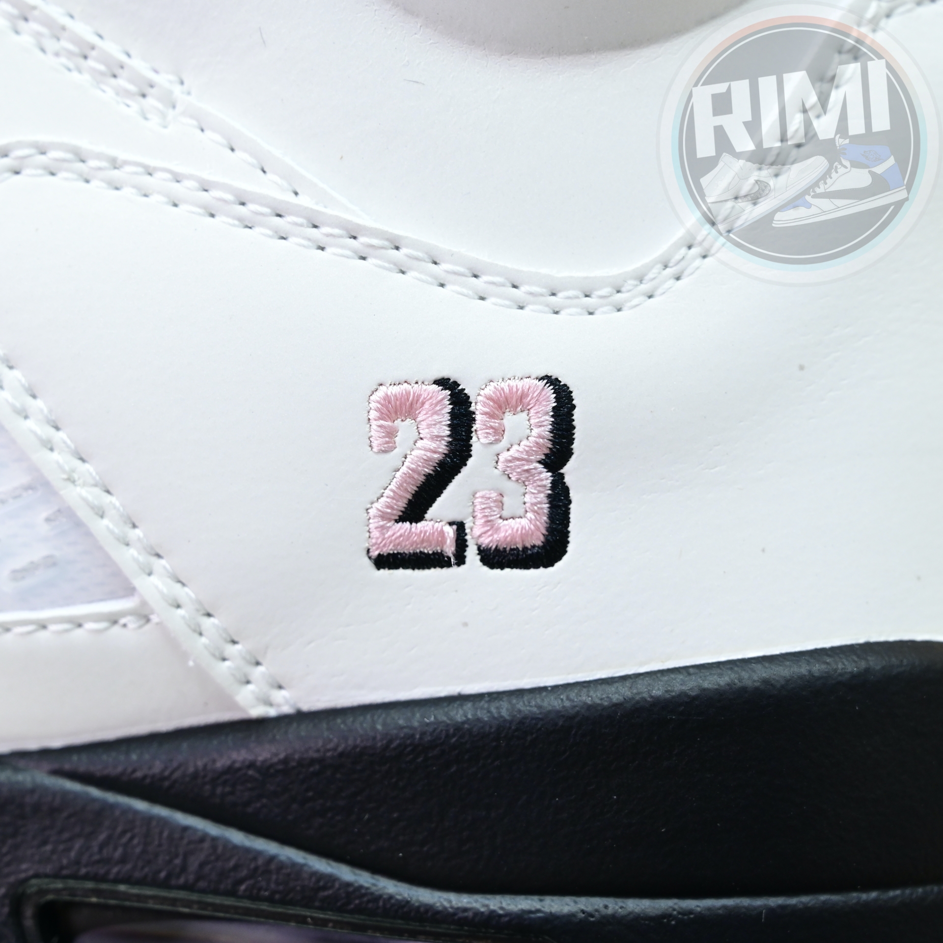 Air Jordan 5“Medium Soft Pink” HQ7978-102