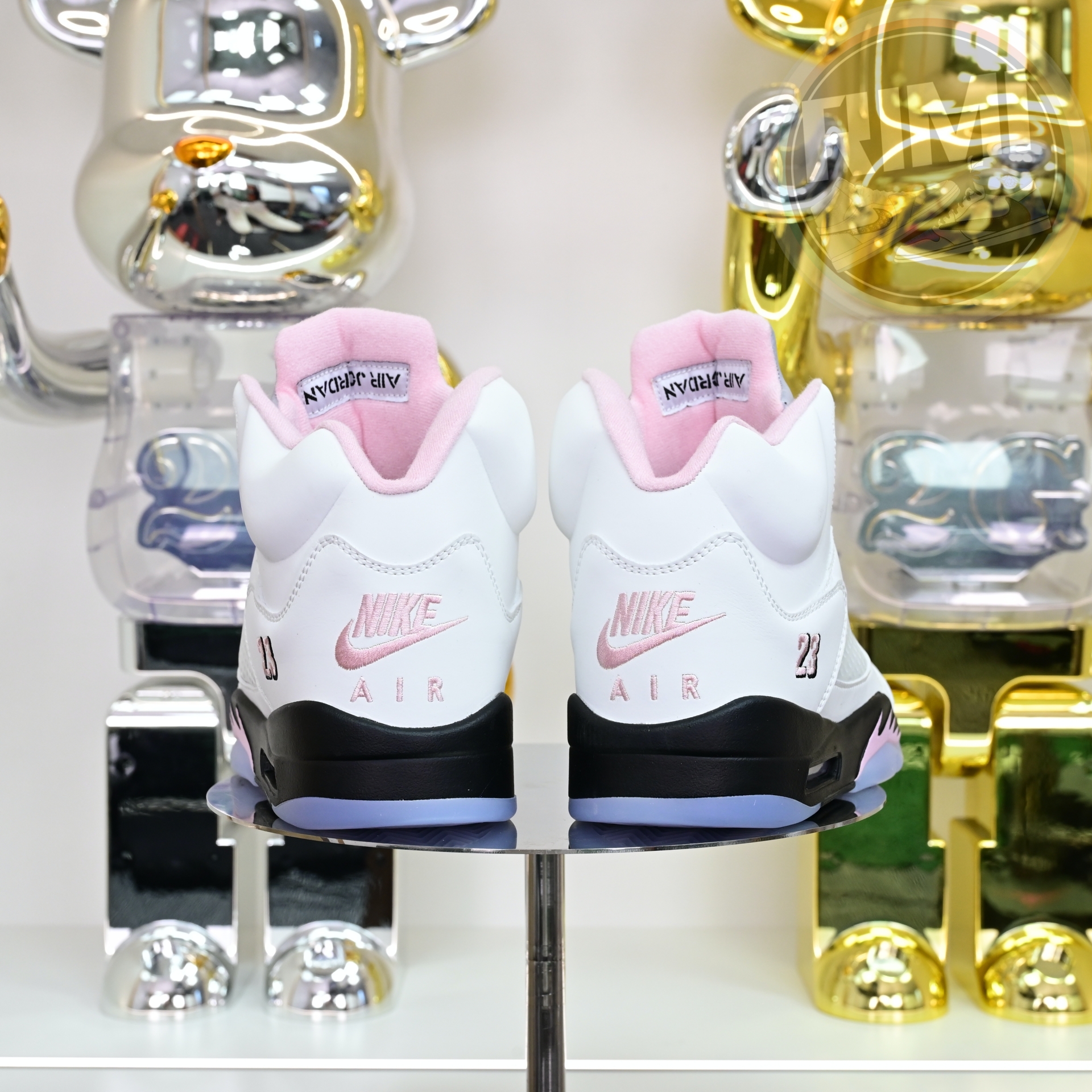 Air Jordan 5“Medium Soft Pink” HQ7978-102