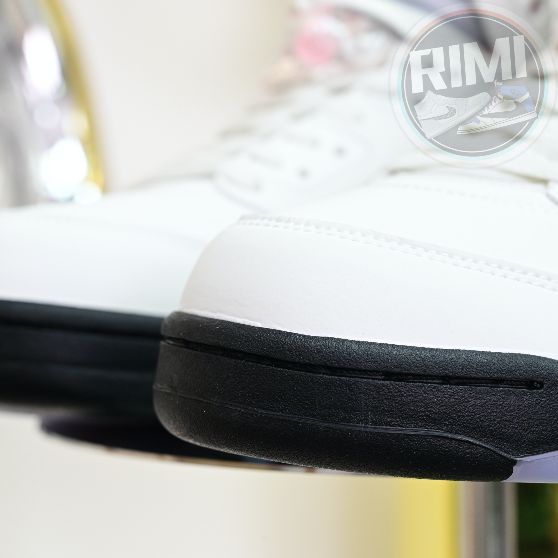 Air Jordan 5“Medium Soft Pink” HQ7978-102