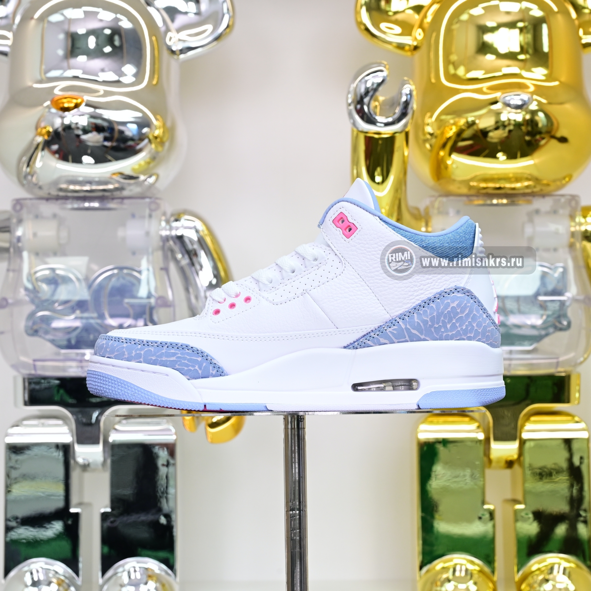 Air Jordan 3 Retro  HQ0784-101