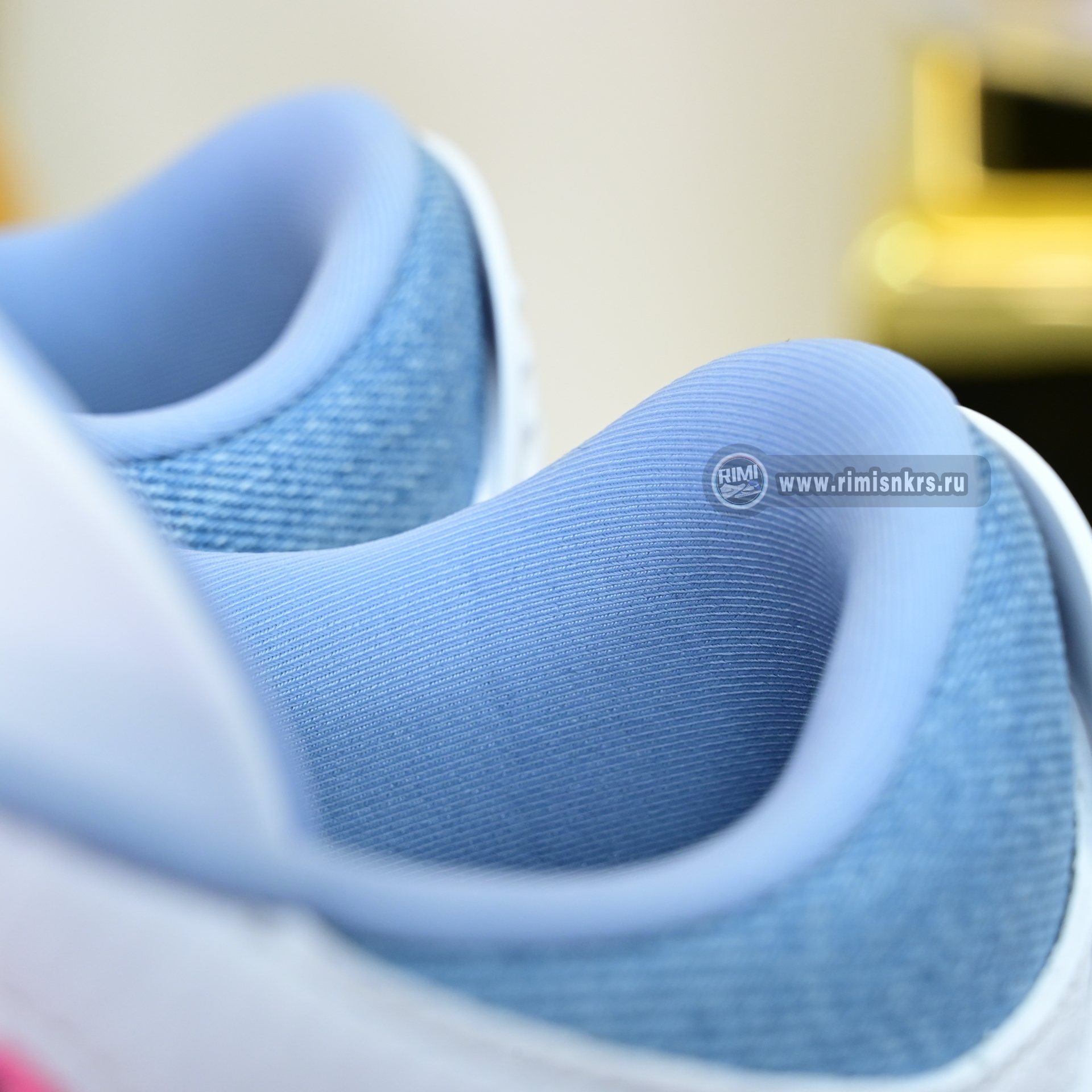 Air Jordan 3 Retro  HQ0784-101