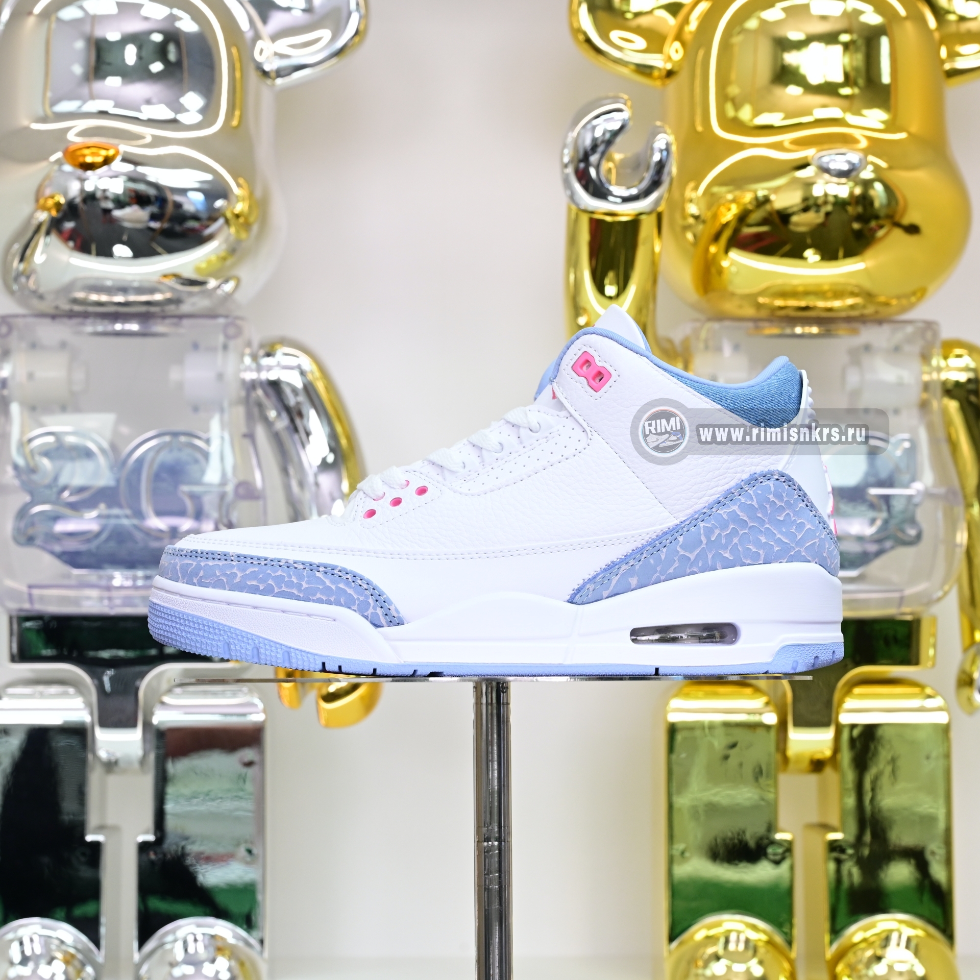 Air Jordan 3 Retro  HQ0784-101
