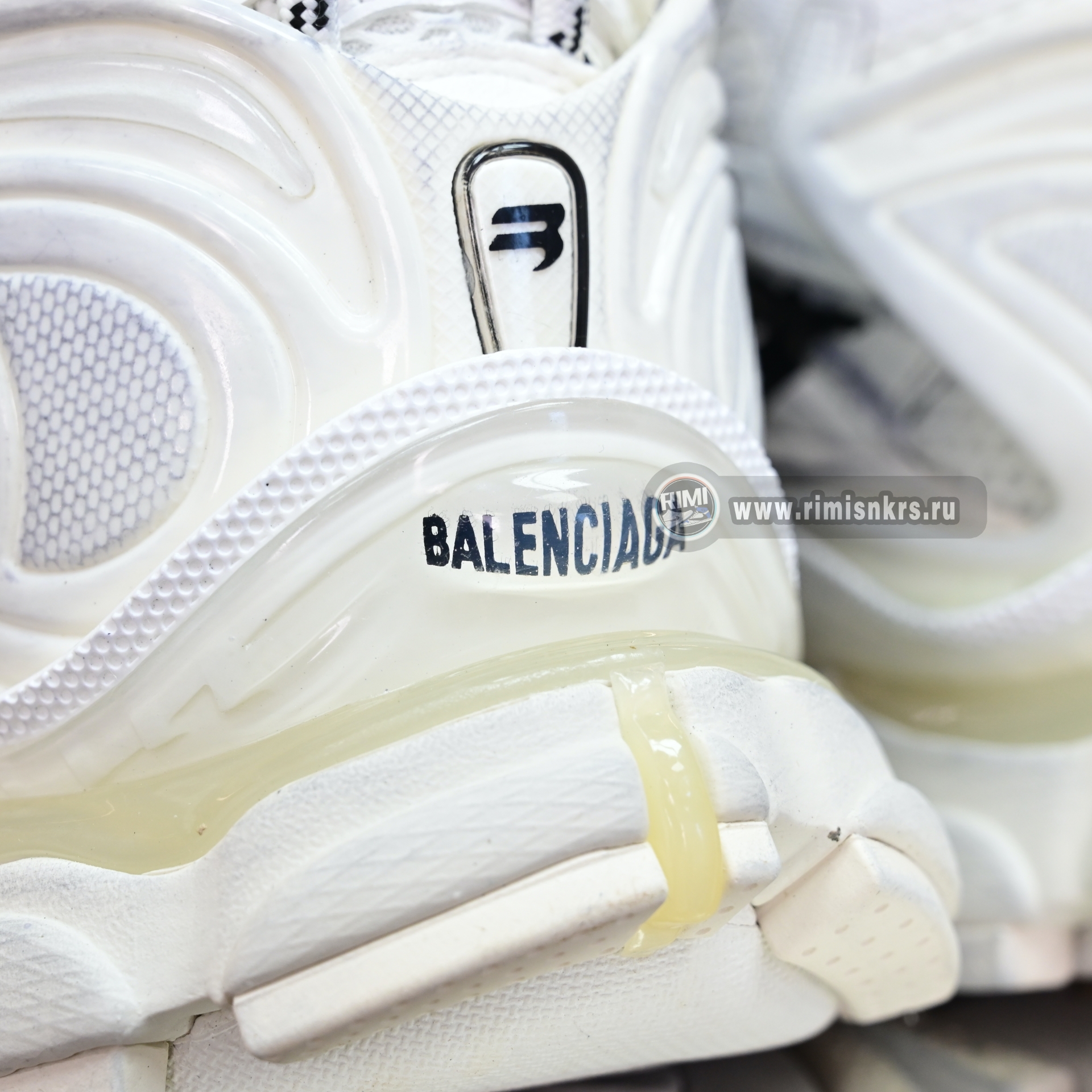 Balenciaga Runner