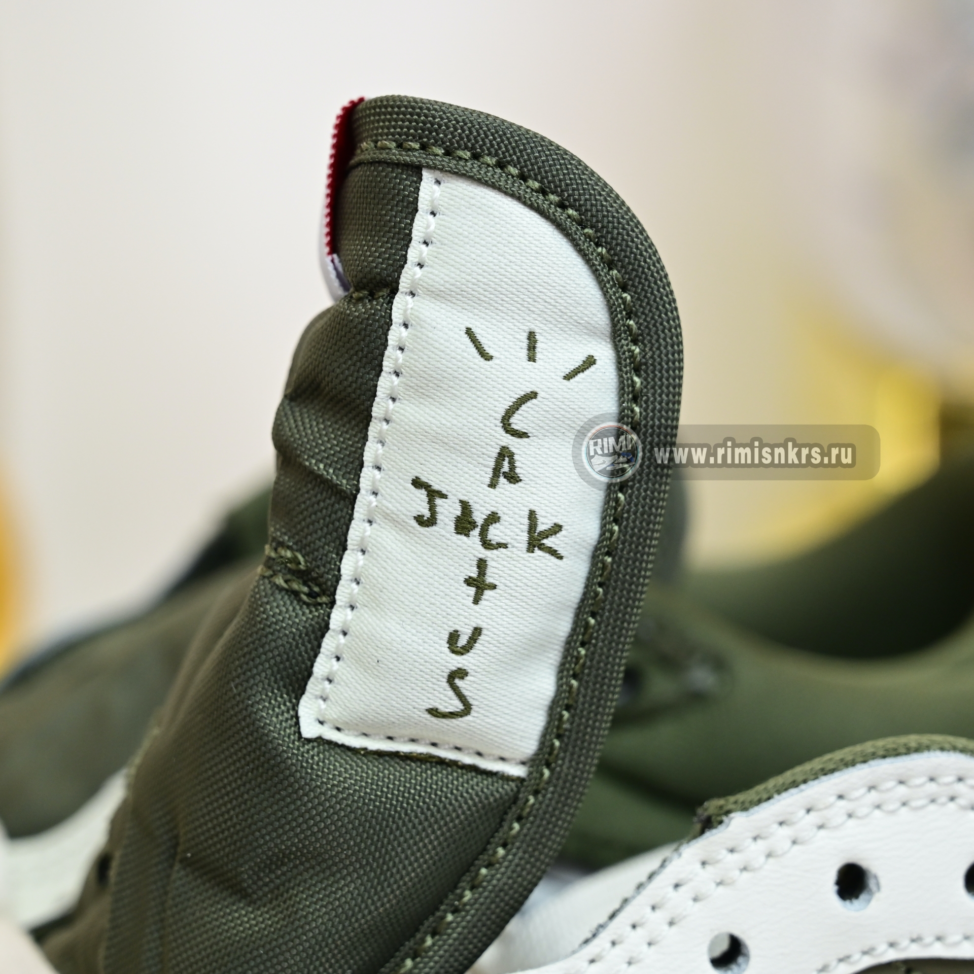 Kids Shoes Travis Scott x  Air Jordan 1 Low OG SP     DO5442-200