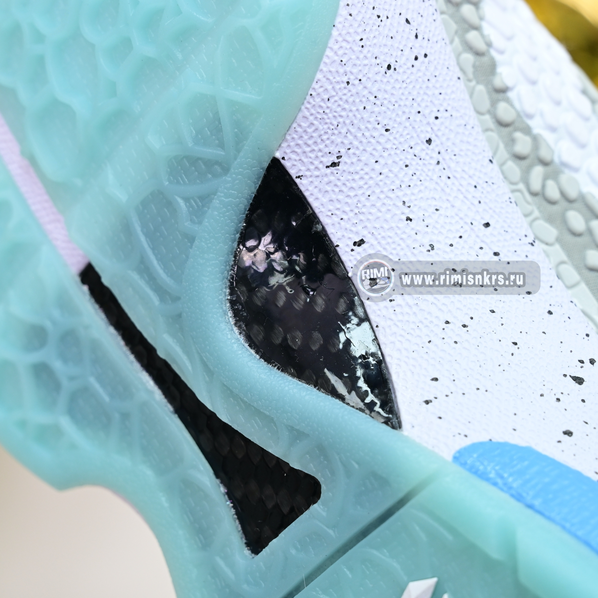 Nike Kobe 6  PE2025-101