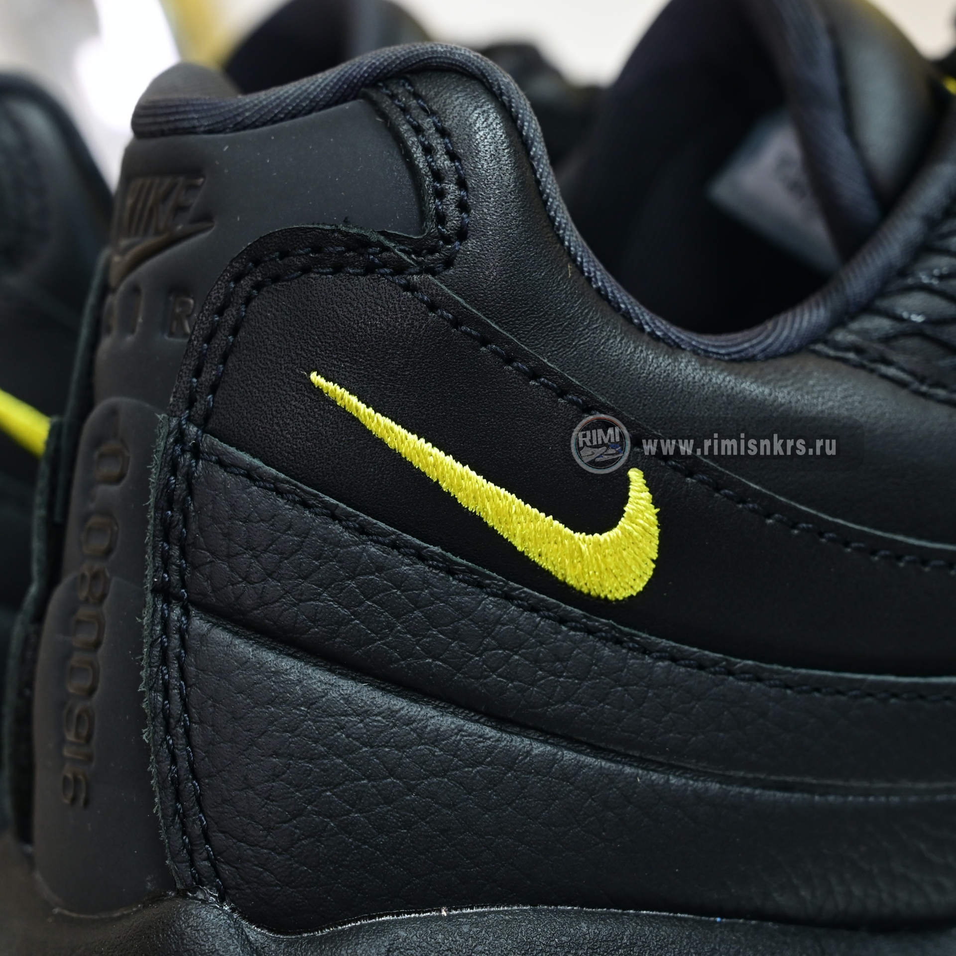 Corteiz x Nike Air Max 95 Tour Yellow  FB2709-003