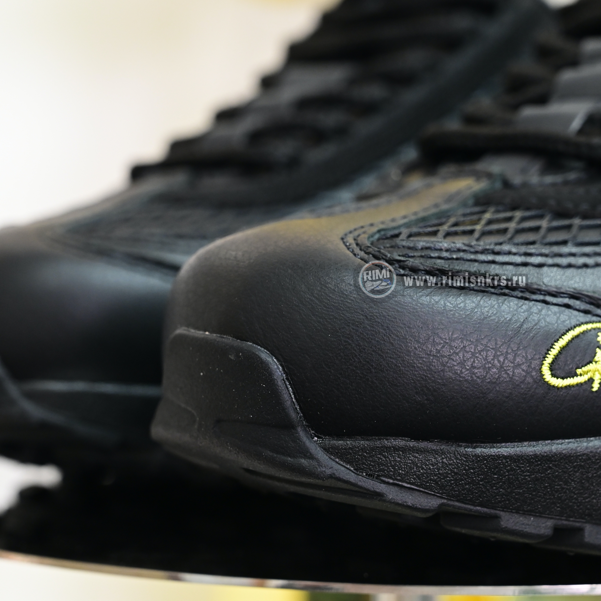 Corteiz x Nike Air Max 95 Tour Yellow  FB2709-003