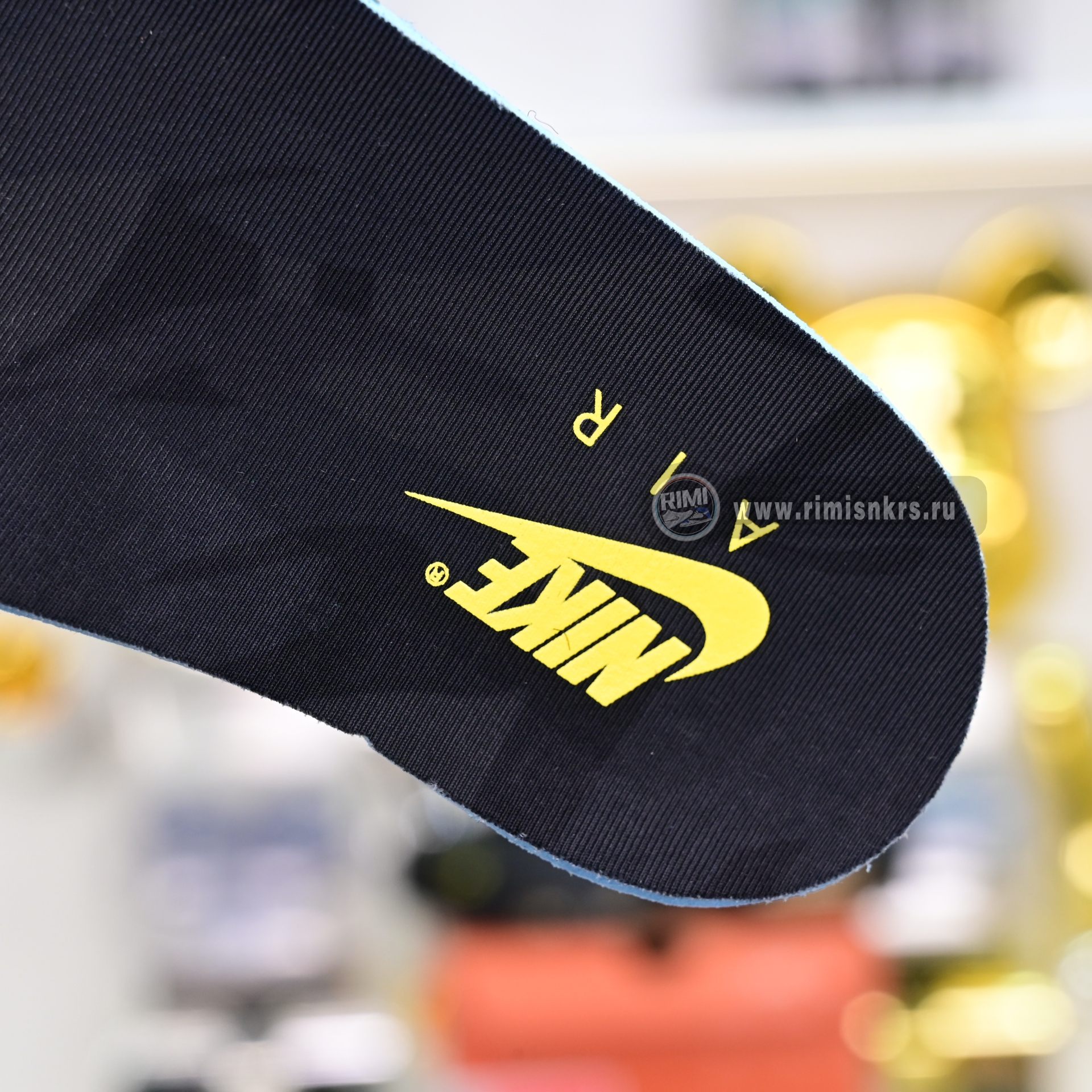 Corteiz x Nike Air Max 95 Tour Yellow  FB2709-003