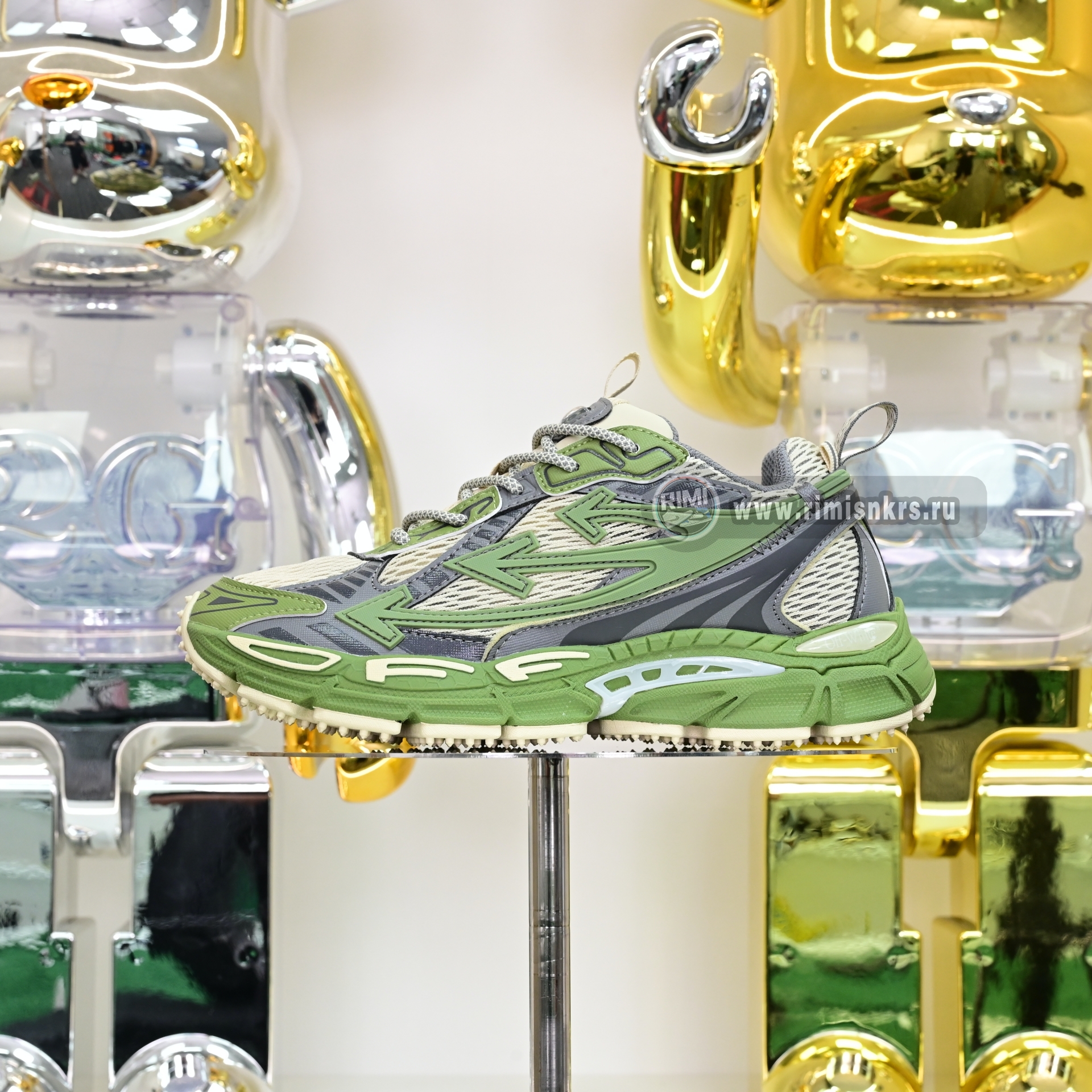 OFF-WHITE BE RIGHT BACK