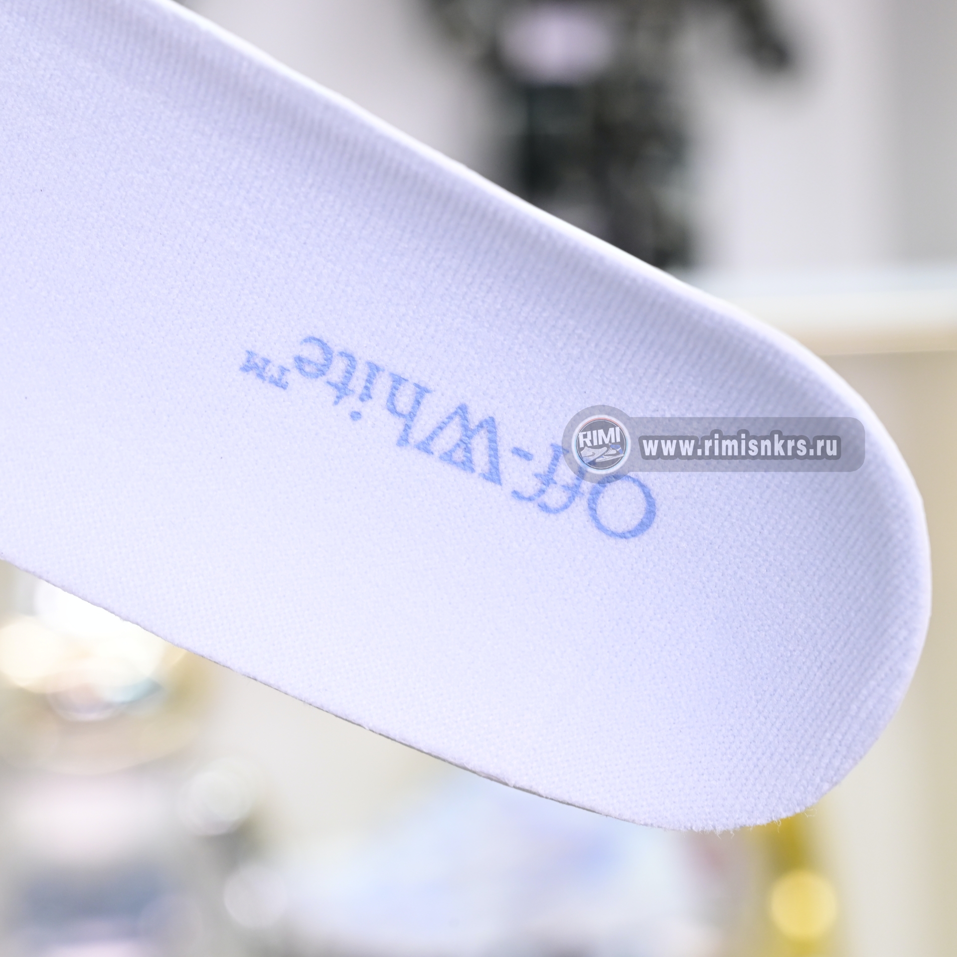 OFF-WHITE BE RIGHT BACK