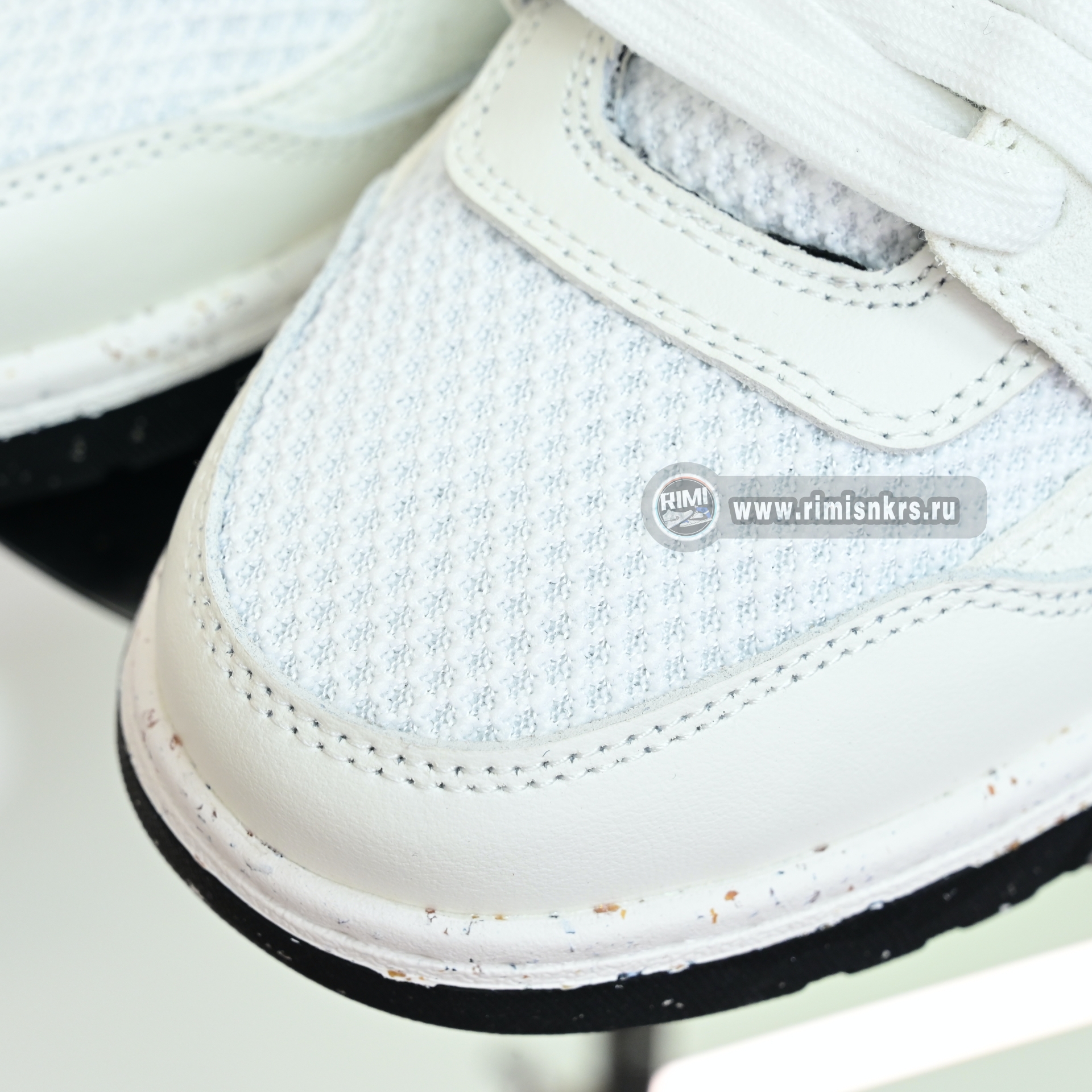 OFF-WHITE Out Of Offce