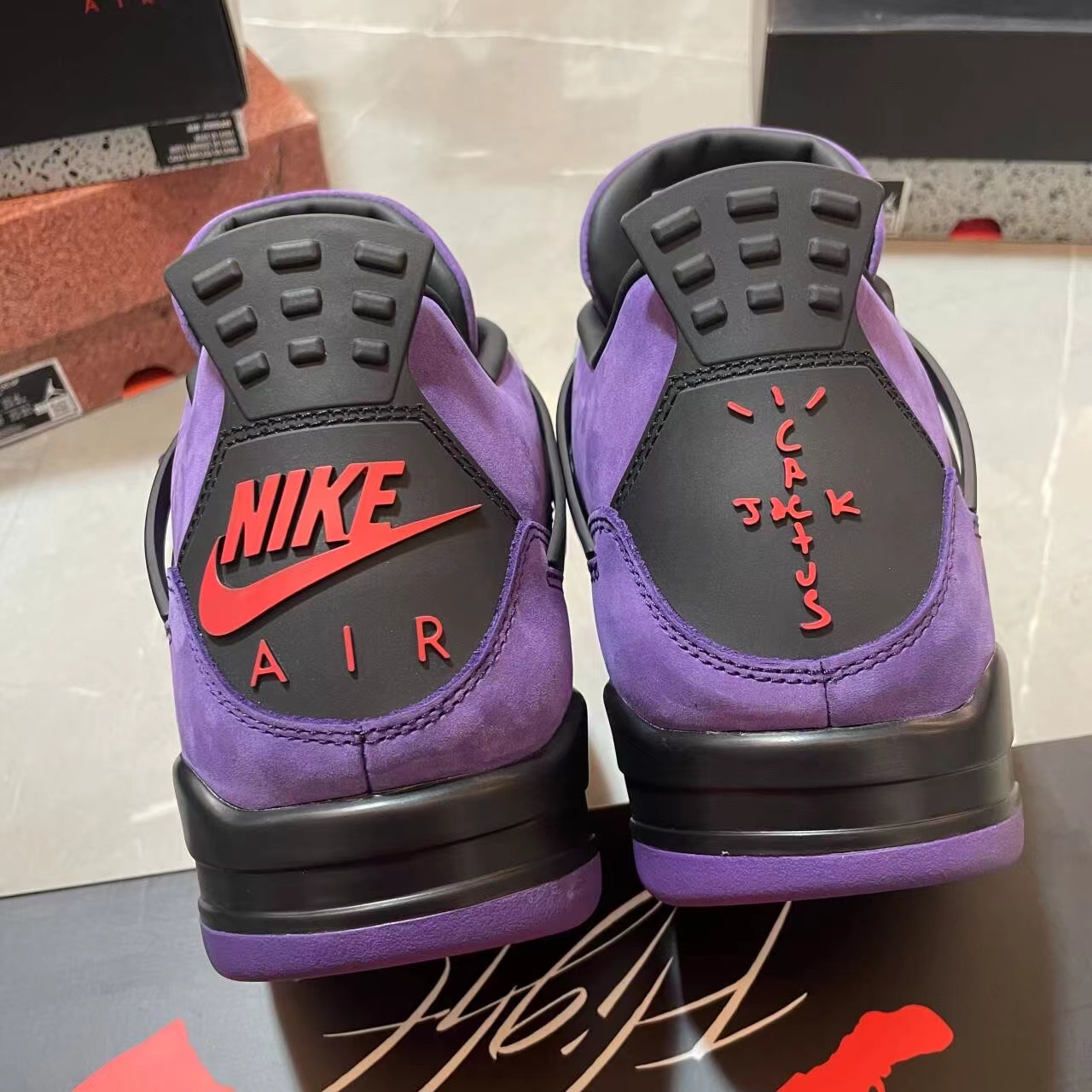 TRAVIS SCOTT X AIR JORDAN 4 RETRO PURPLE FRIENDS & FAMILY