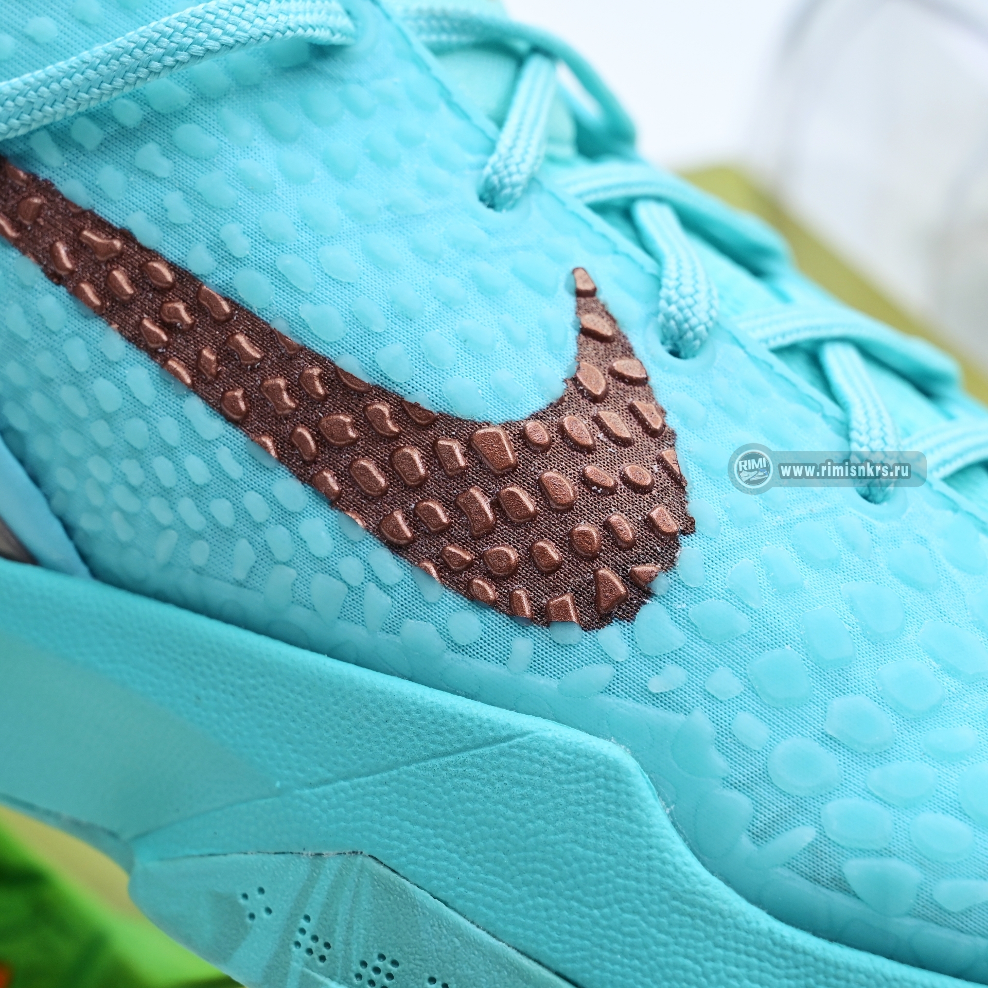 Jalen Brunson x Nike Zoom Kobe 6 Protro Statue of Liberty PE  IQ5774-300