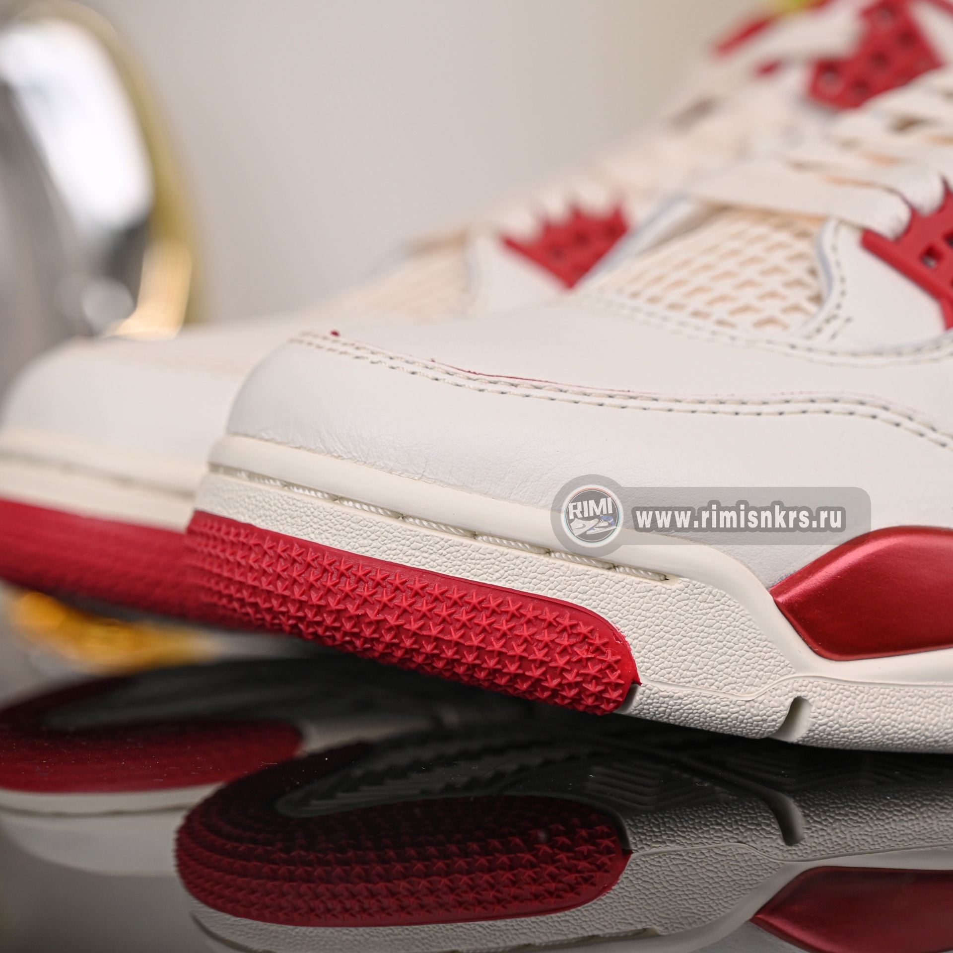 Air Jordan 4 Retro“Sierra Red” HV0823-108