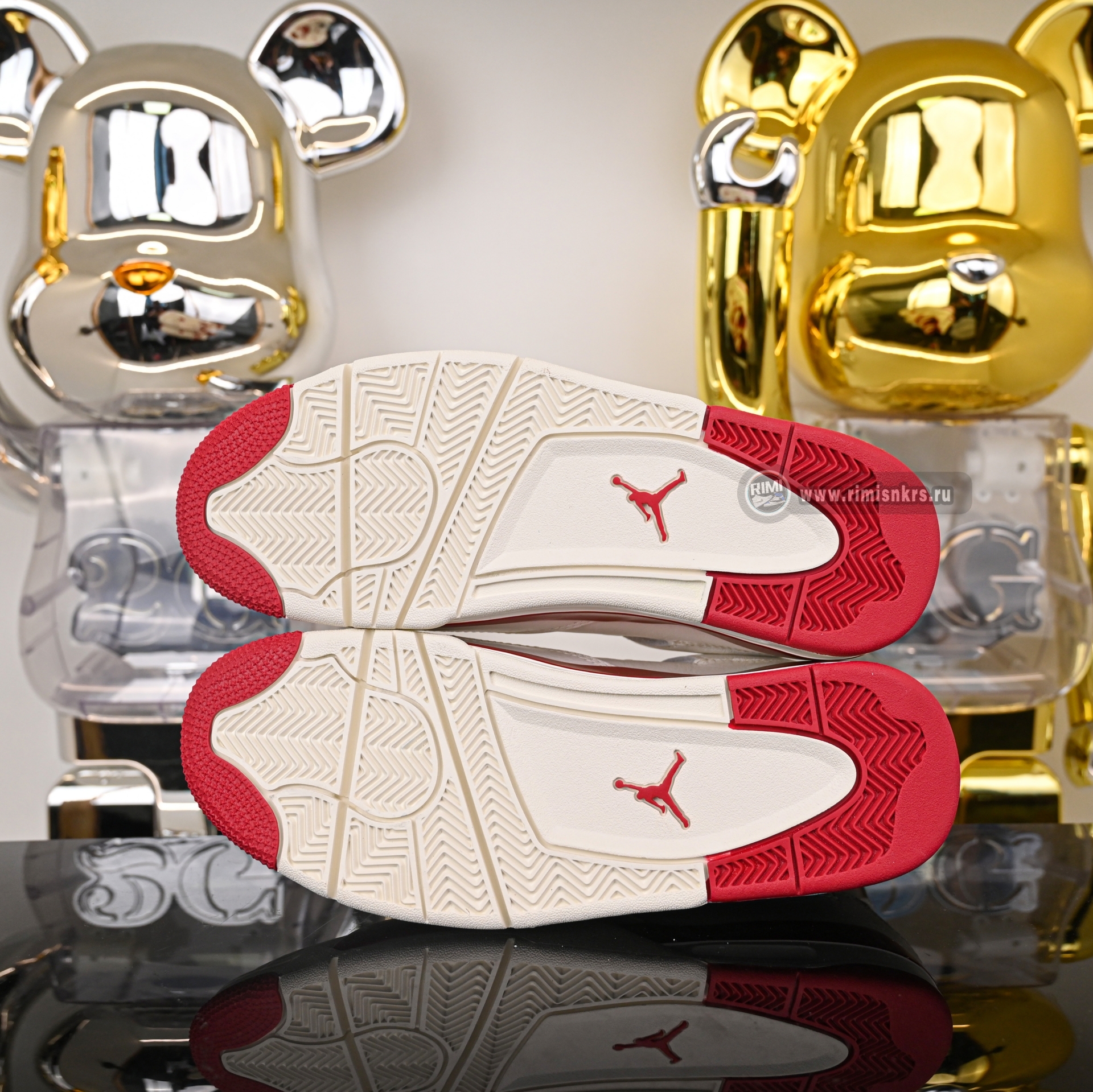 Air Jordan 4 Retro“Sierra Red” HV0823-108