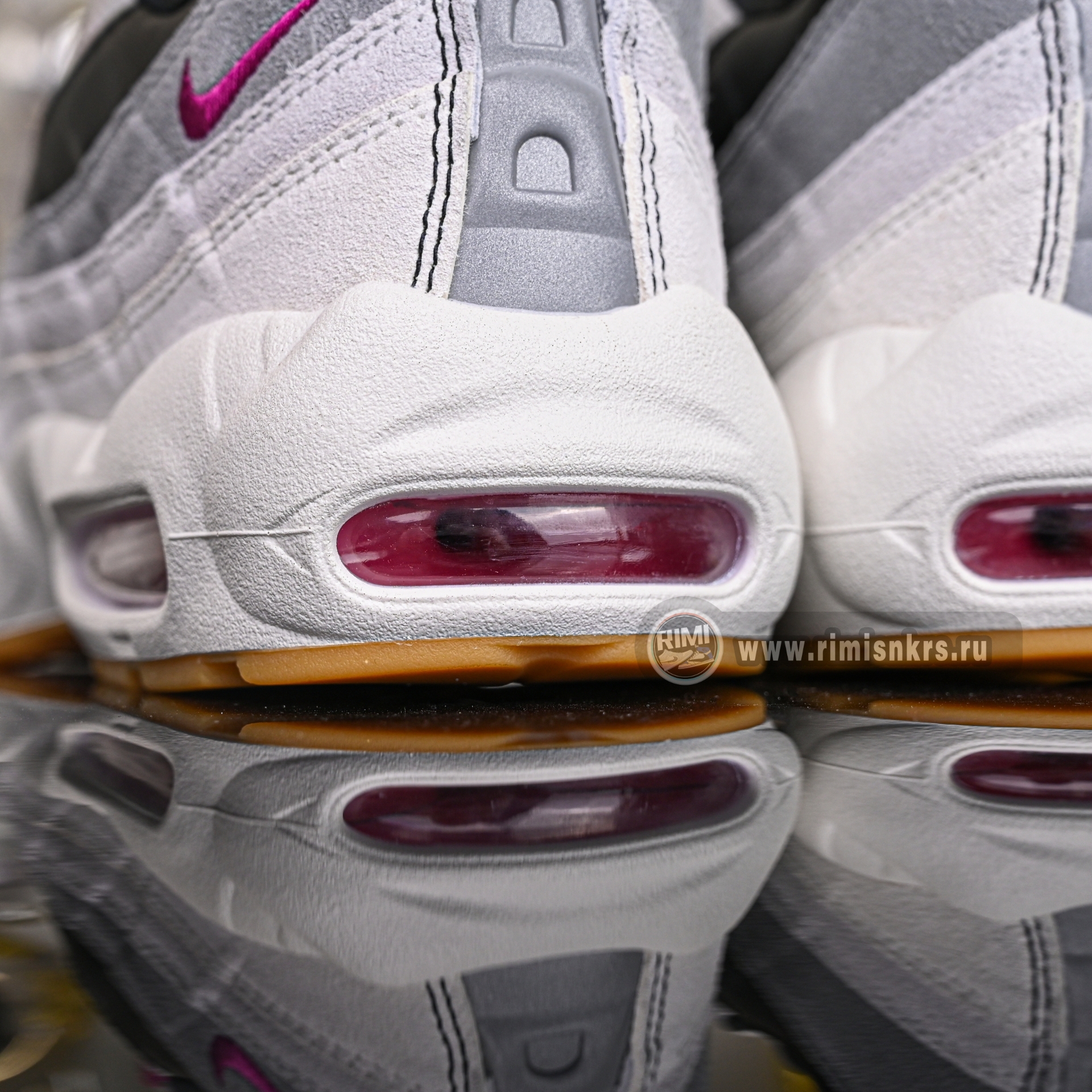 Nike SB x Air Max 95“SummitWhite/Photon Dust”  HF7545-100