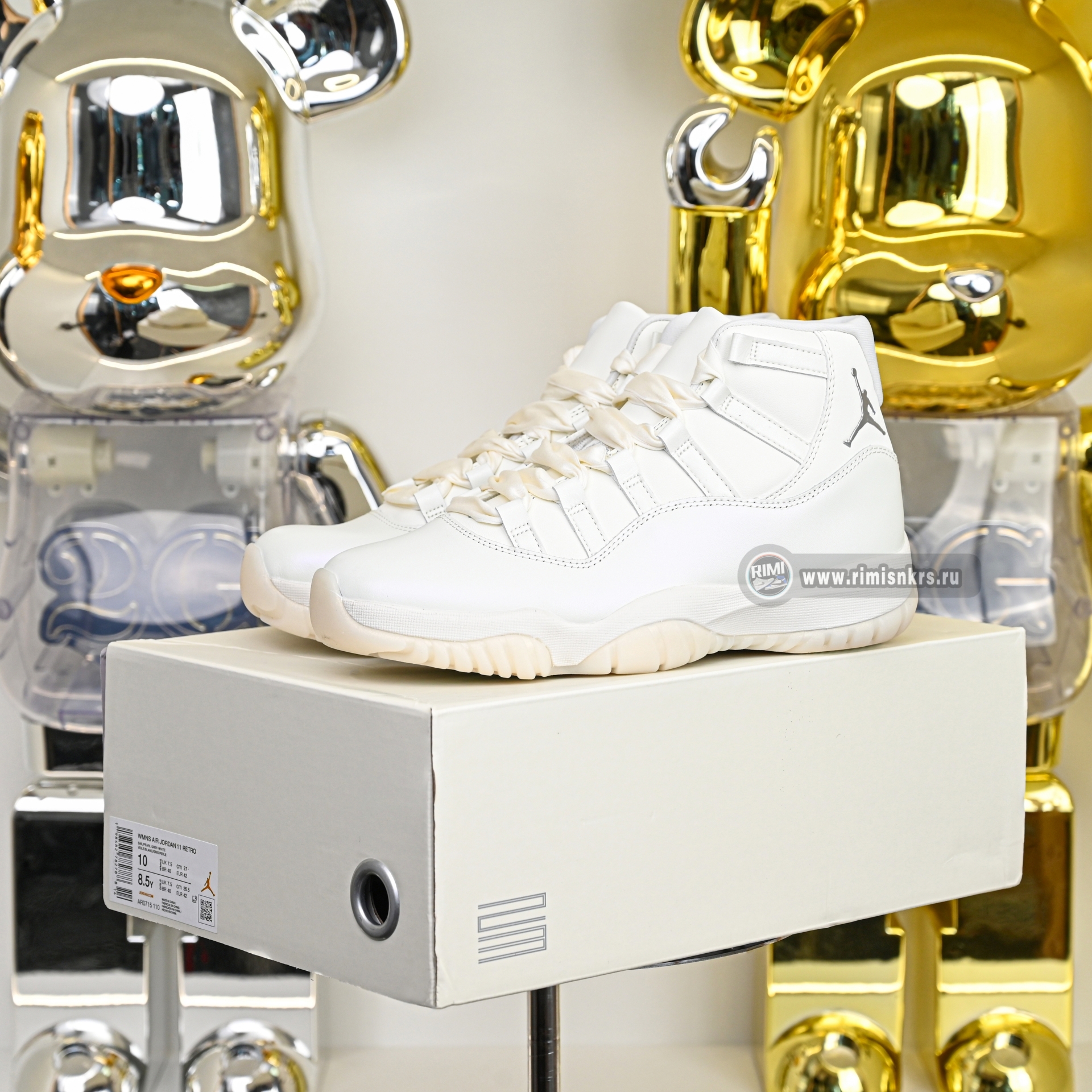 Air Jordan 11 RETRO“Pearl” AR0715-110