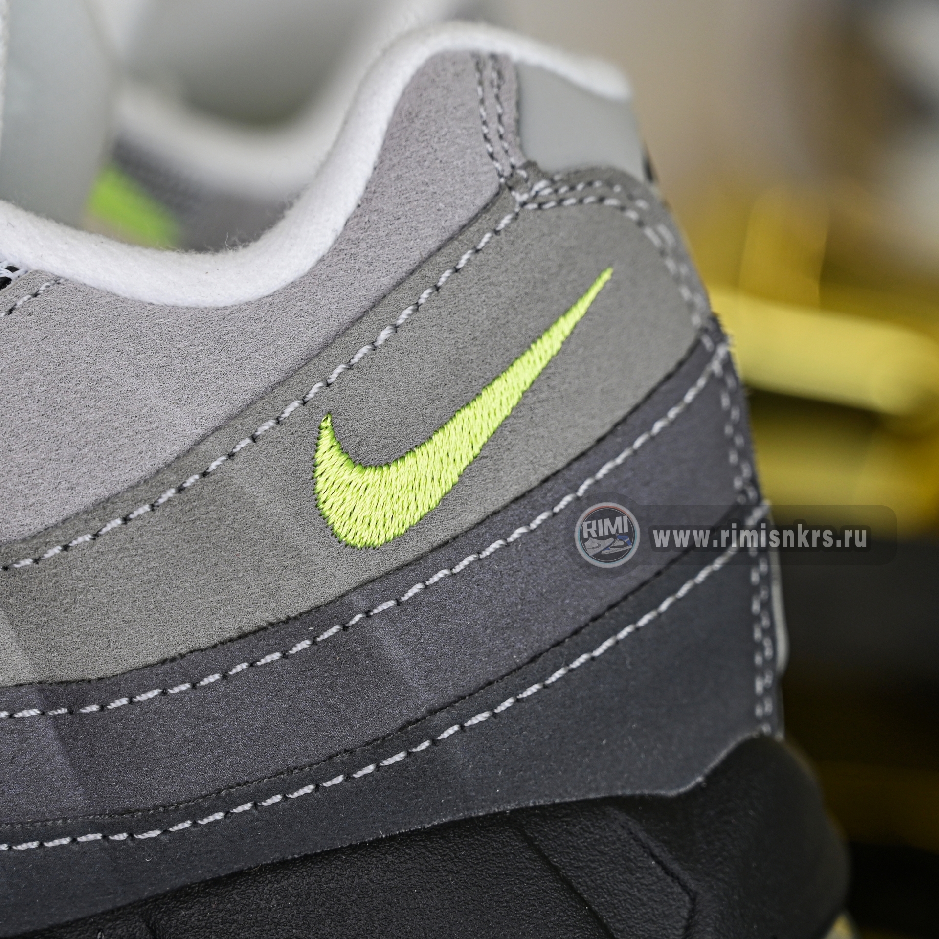 Nike Air Max 95 OG Neon  2025  HM4740-001