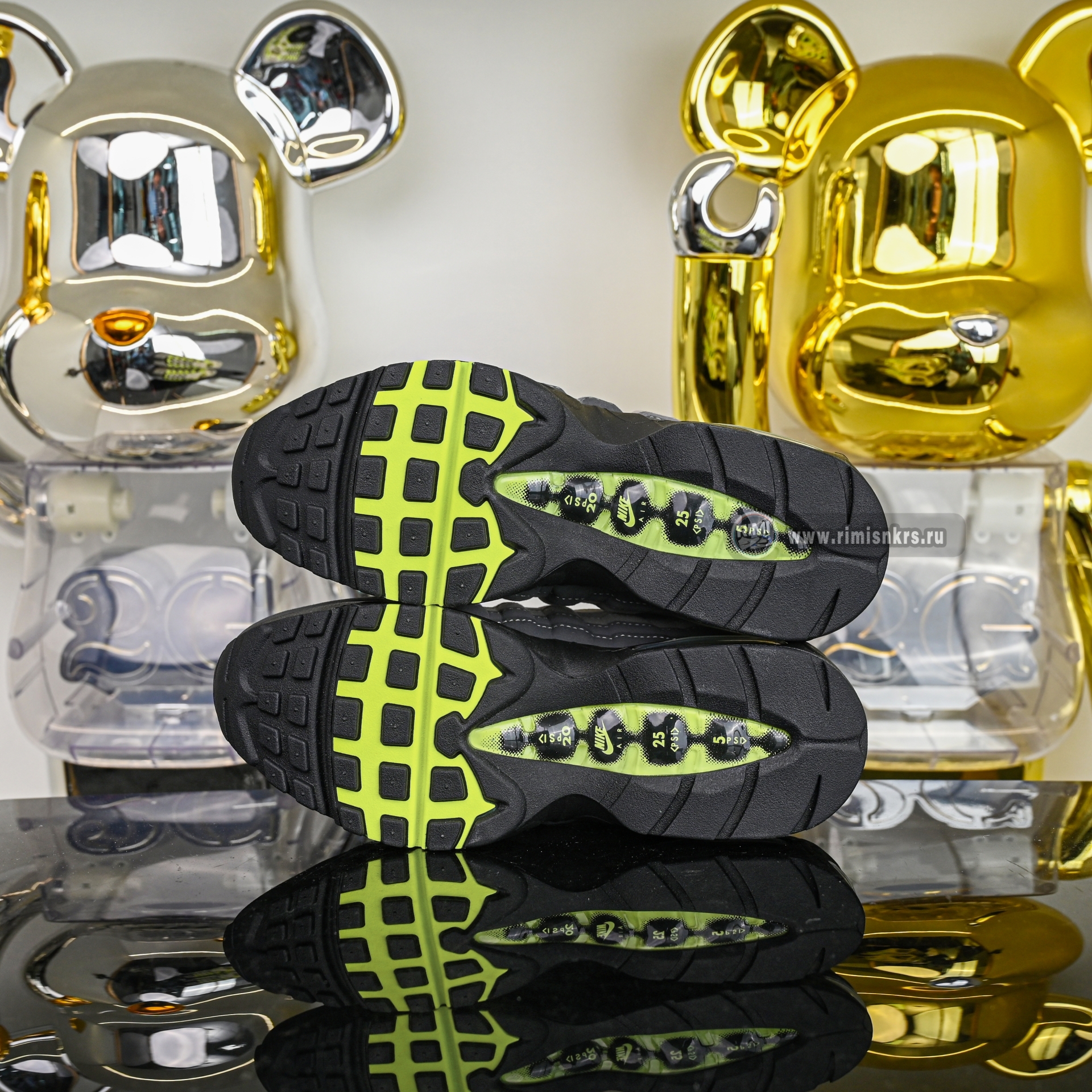 Nike Air Max 95 OG Neon  2025  HM4740-001