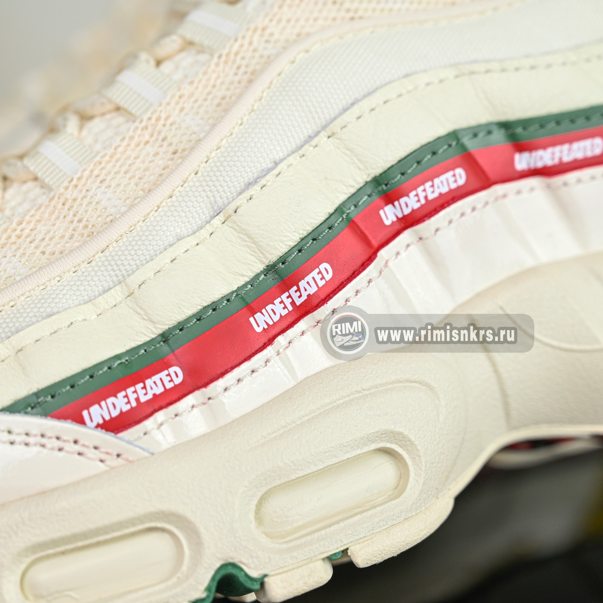 UNDEFEATED x Nike Air Max 95 OG Big Bubble   IB4453-100