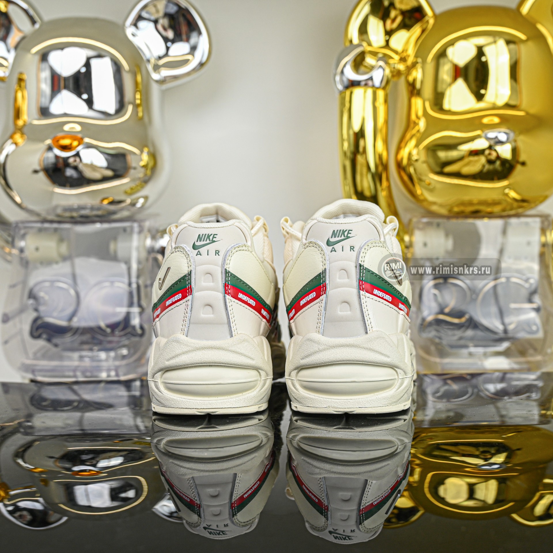 UNDEFEATED x Nike Air Max 95 OG Big Bubble   IB4453-100