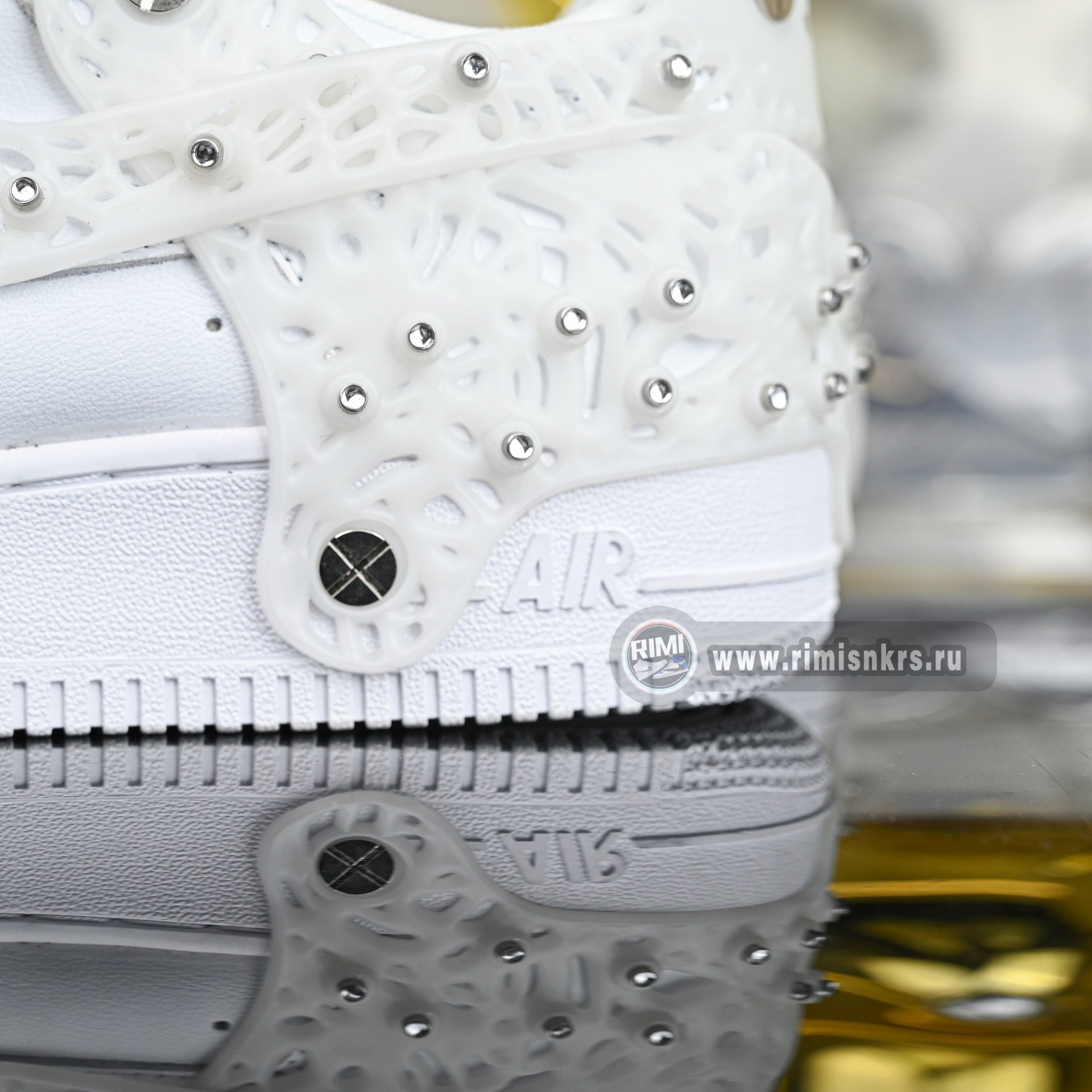 Swarovski X Nike Air Force 1 LXX  CV7668-100