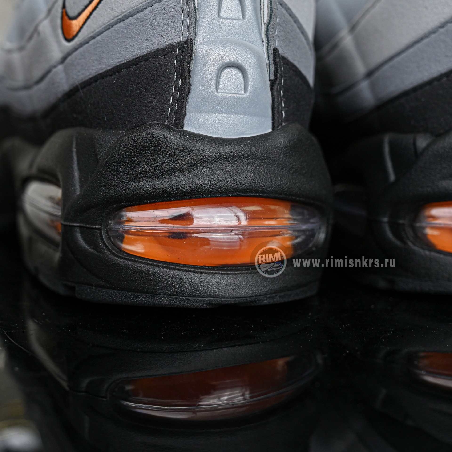 Nike Air Max 95 OG Bright Mandarin  HM4740-101