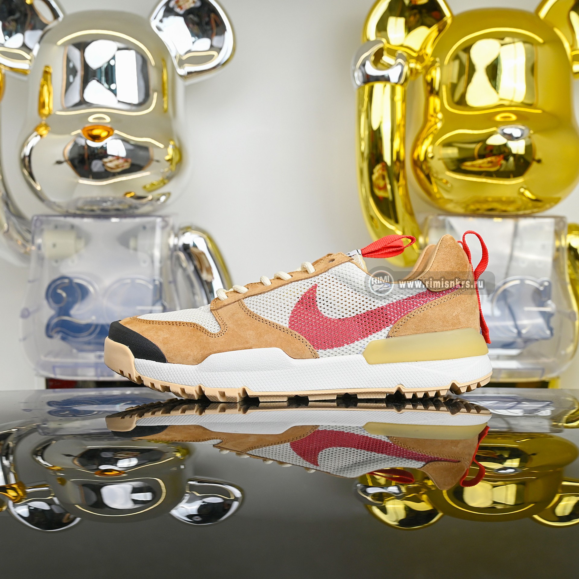 Tom Sachs x Nike Craft Mars Yard Shoe 3.0  IF2885-100