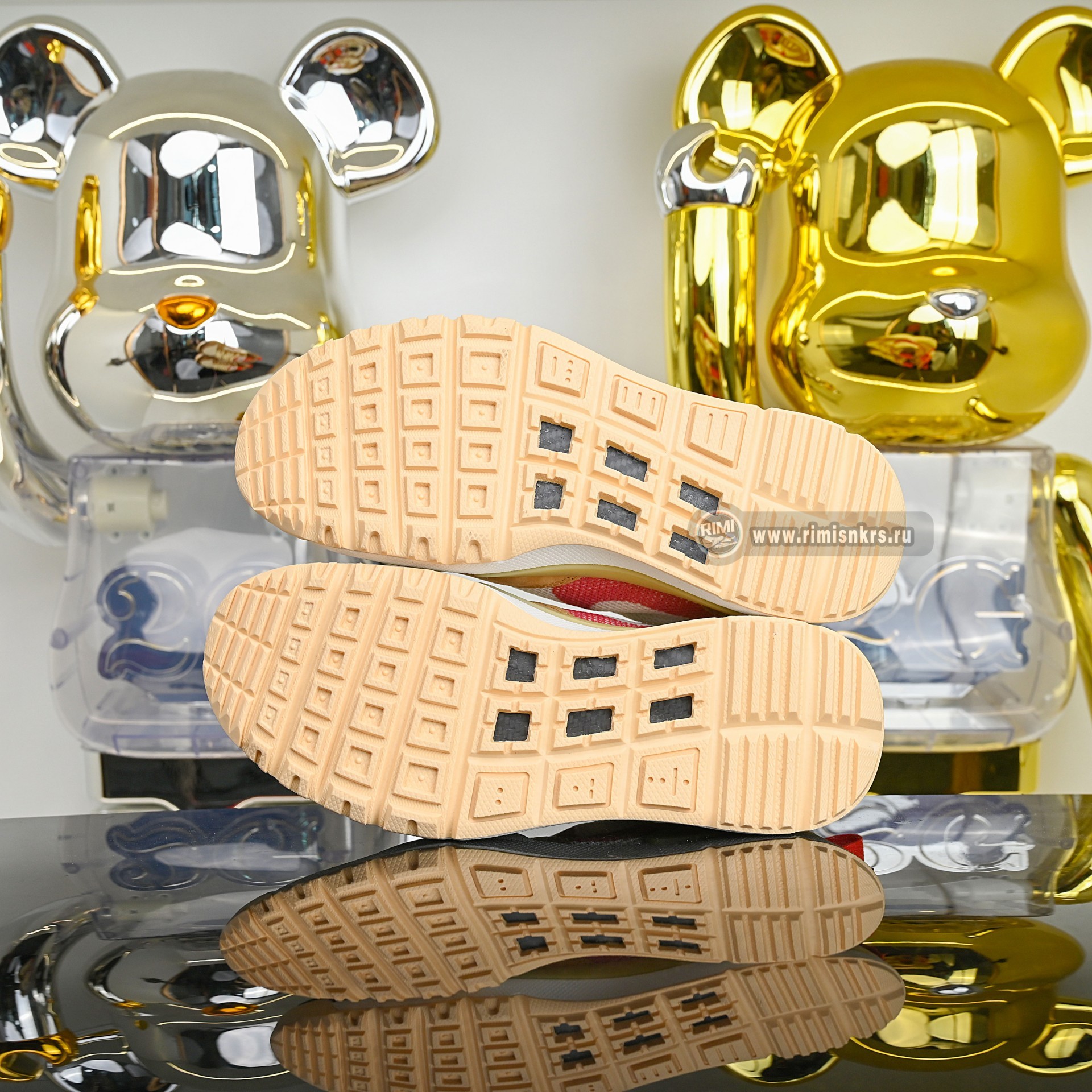 Tom Sachs x Nike Craft Mars Yard Shoe 3.0  IF2885-100