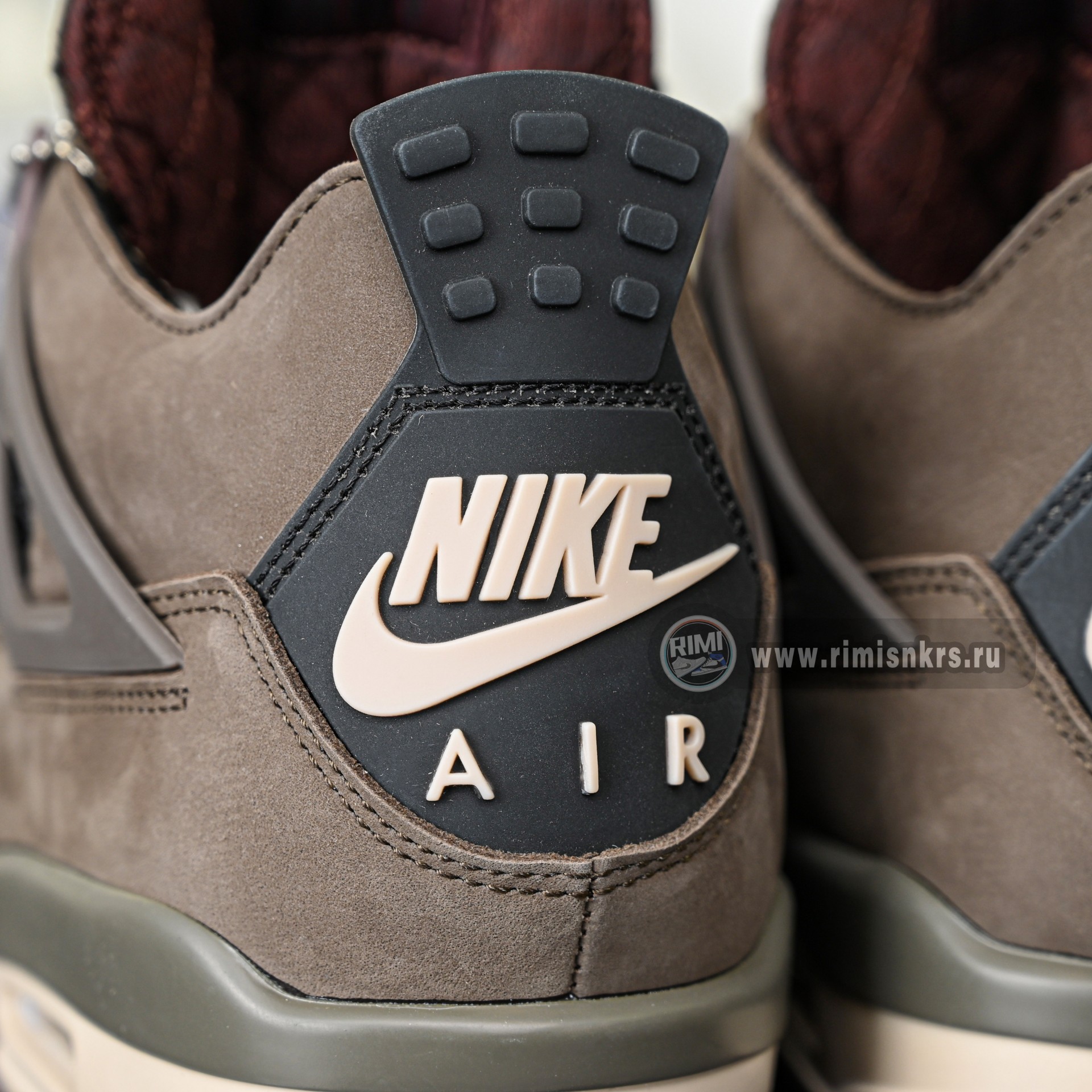 A Ma Maniere x Air Jordan4 Retro SP 