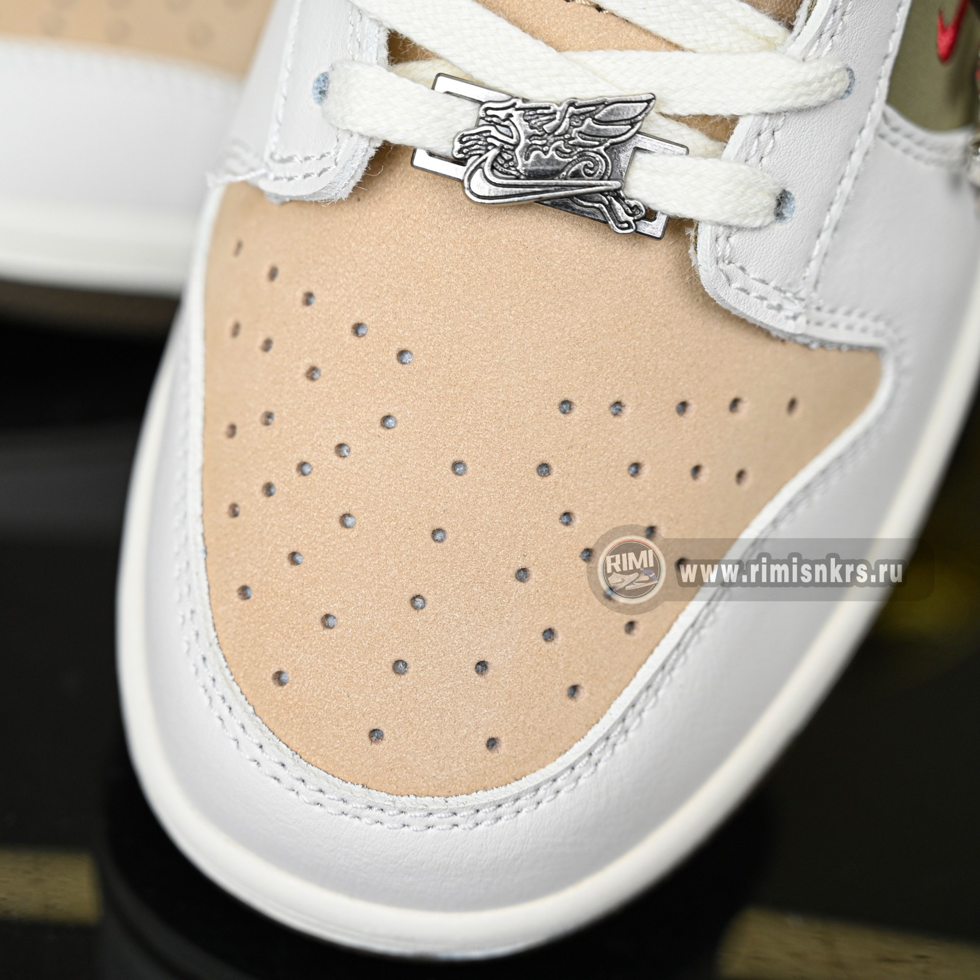 Nike Dunk Pegasus Pack CNY IQ1118-220