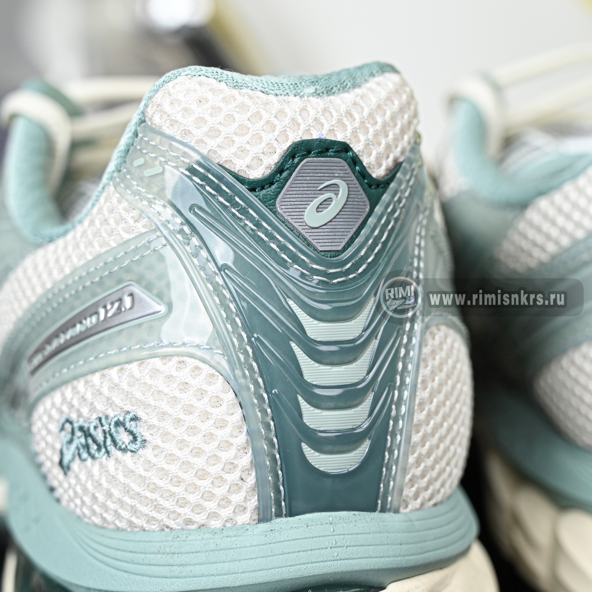 KITH x ASICS  GEL-Kayano  12.1 12.1 