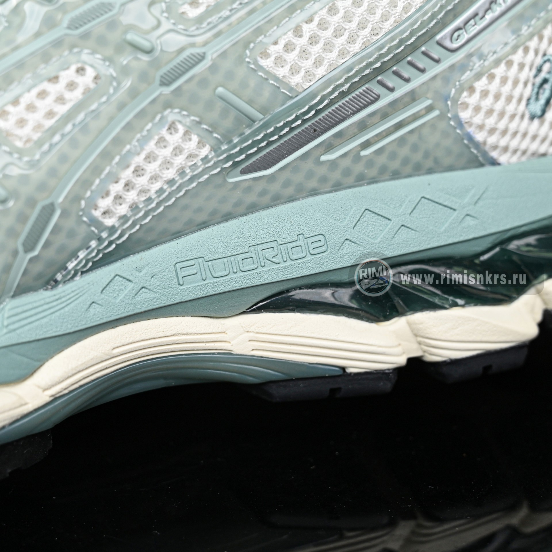 KITH x ASICS  GEL-Kayano  12.1 12.1 