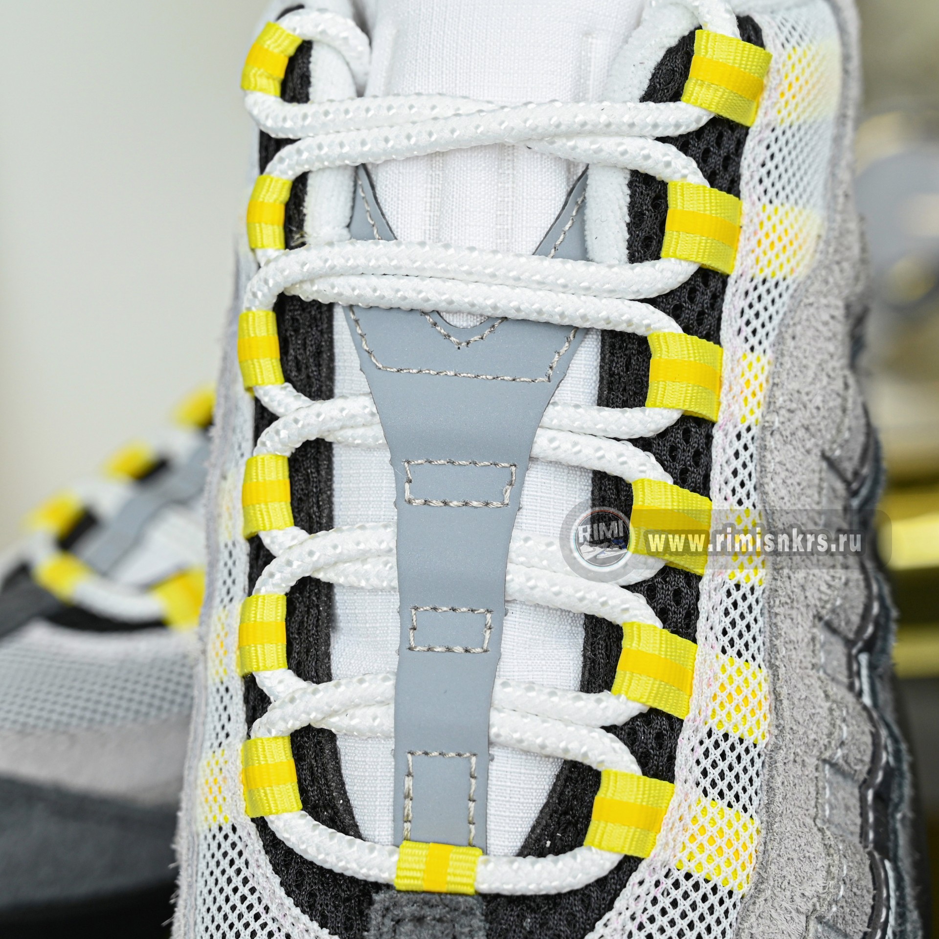 UNDEFEATED x Nike Air Max 95 SP  IB4523-002