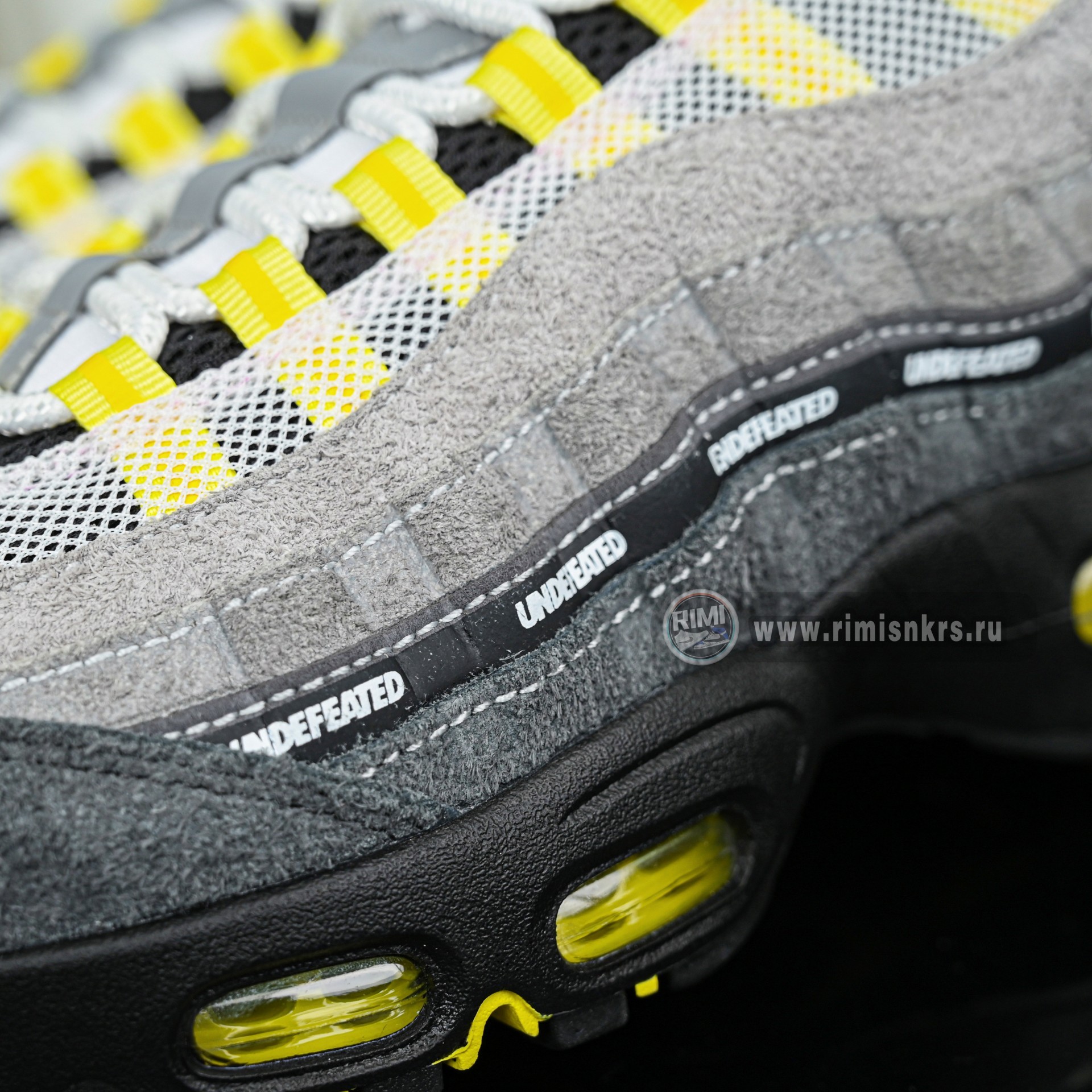 UNDEFEATED x Nike Air Max 95 SP  IB4523-002