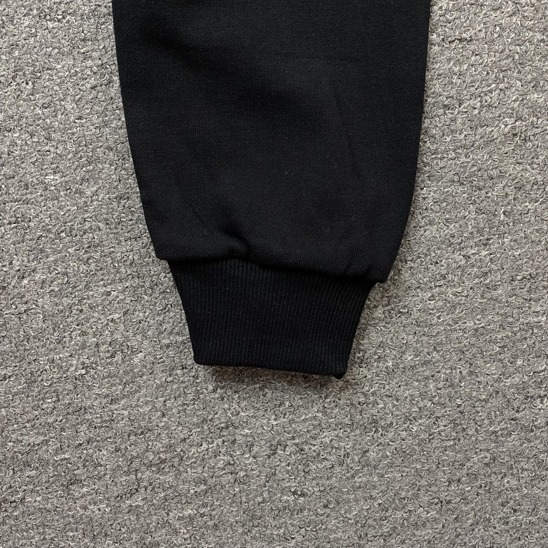 51_160 AMIRI Hoodie