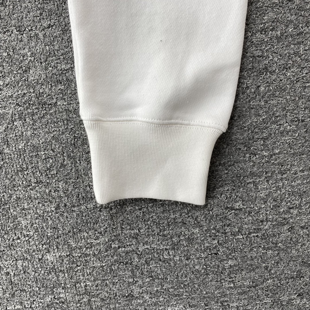 38_210 AMIRI Hoodie