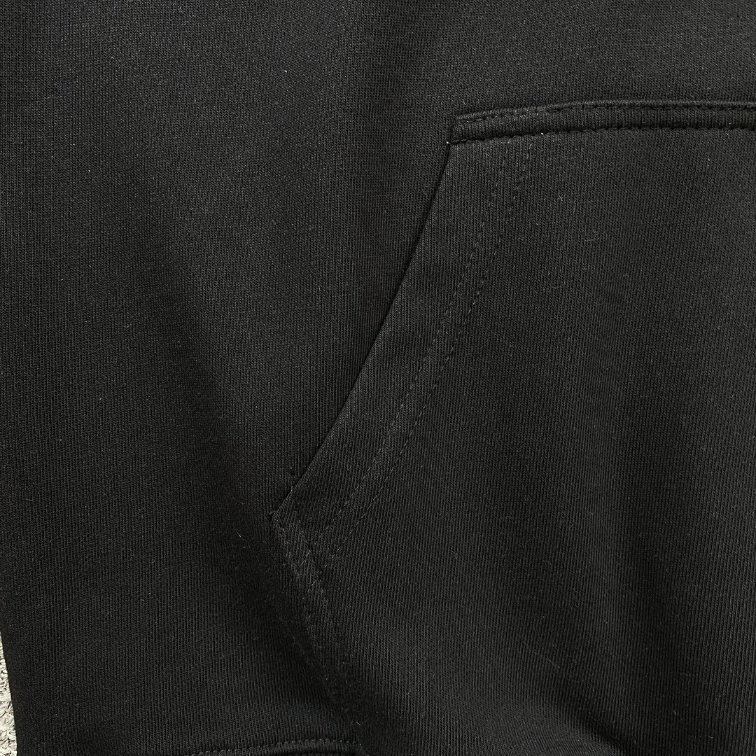 43_160 AMIRI Hoodie