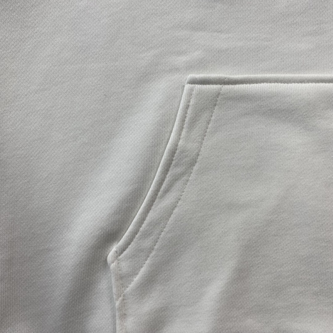3_218 AMIRI Hoodie