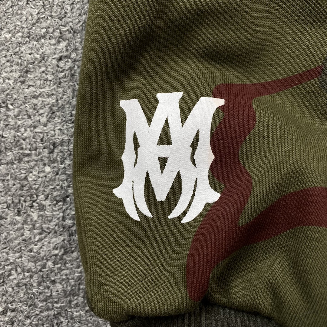 42_160 AMIRI Hoodie
