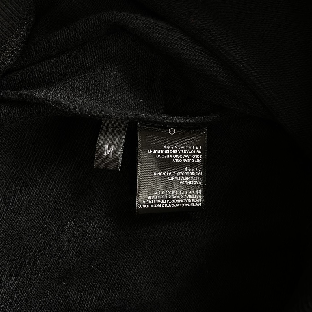 43_160 AMIRI Hoodie