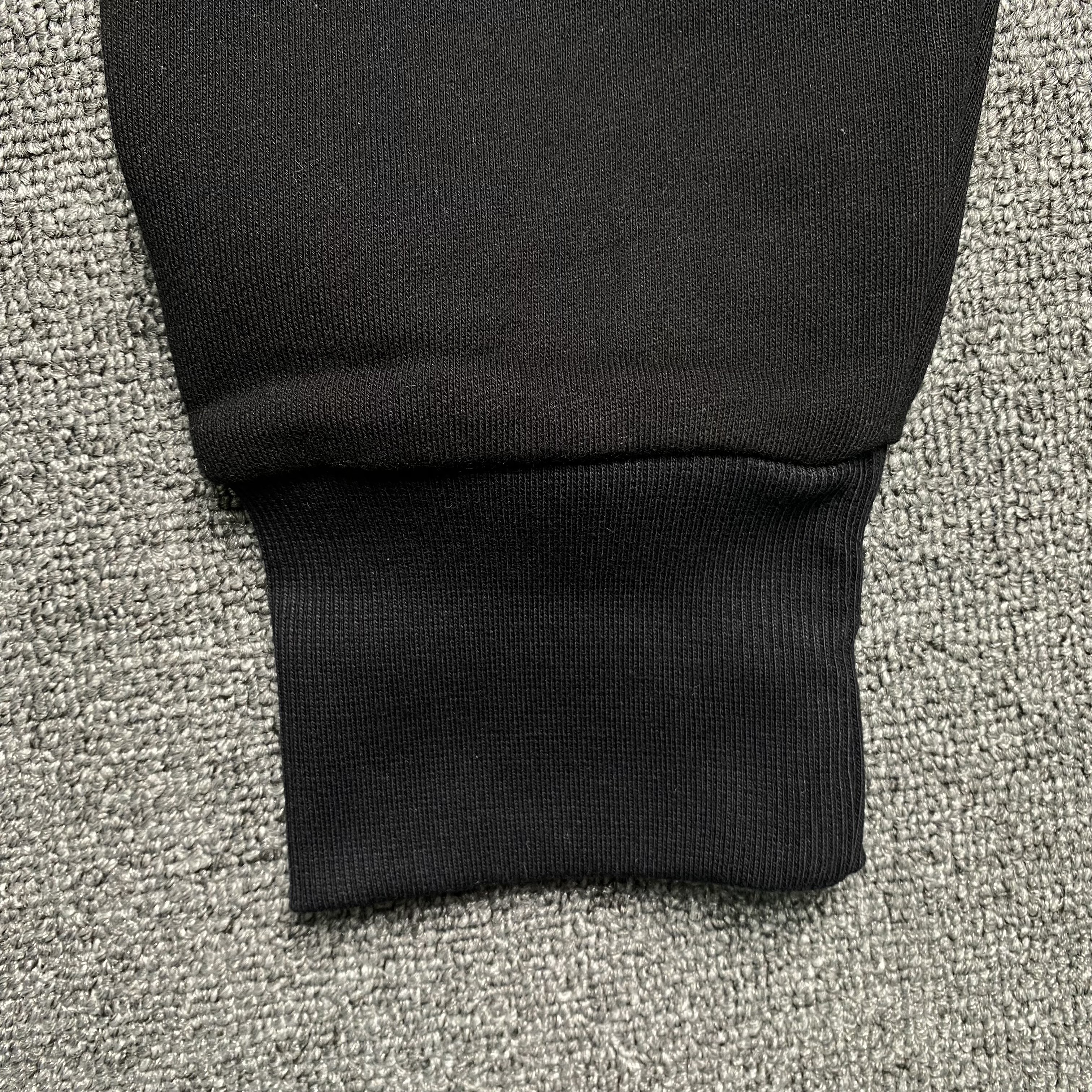 27_245 AMIRI Hoodie
