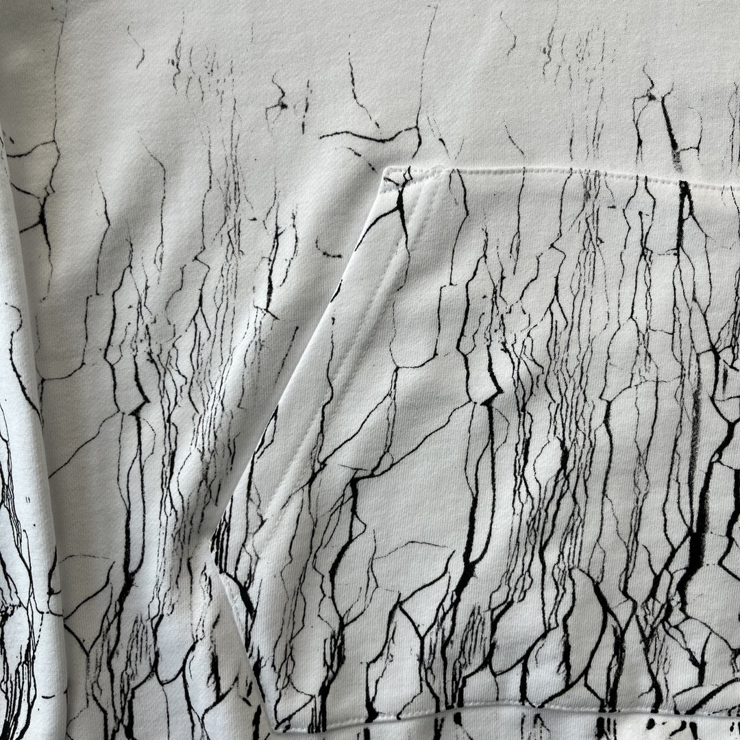 64_160 AMIRI Hoodie
