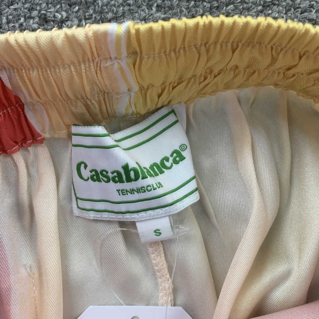 4_195  CASABLANCA Shorts