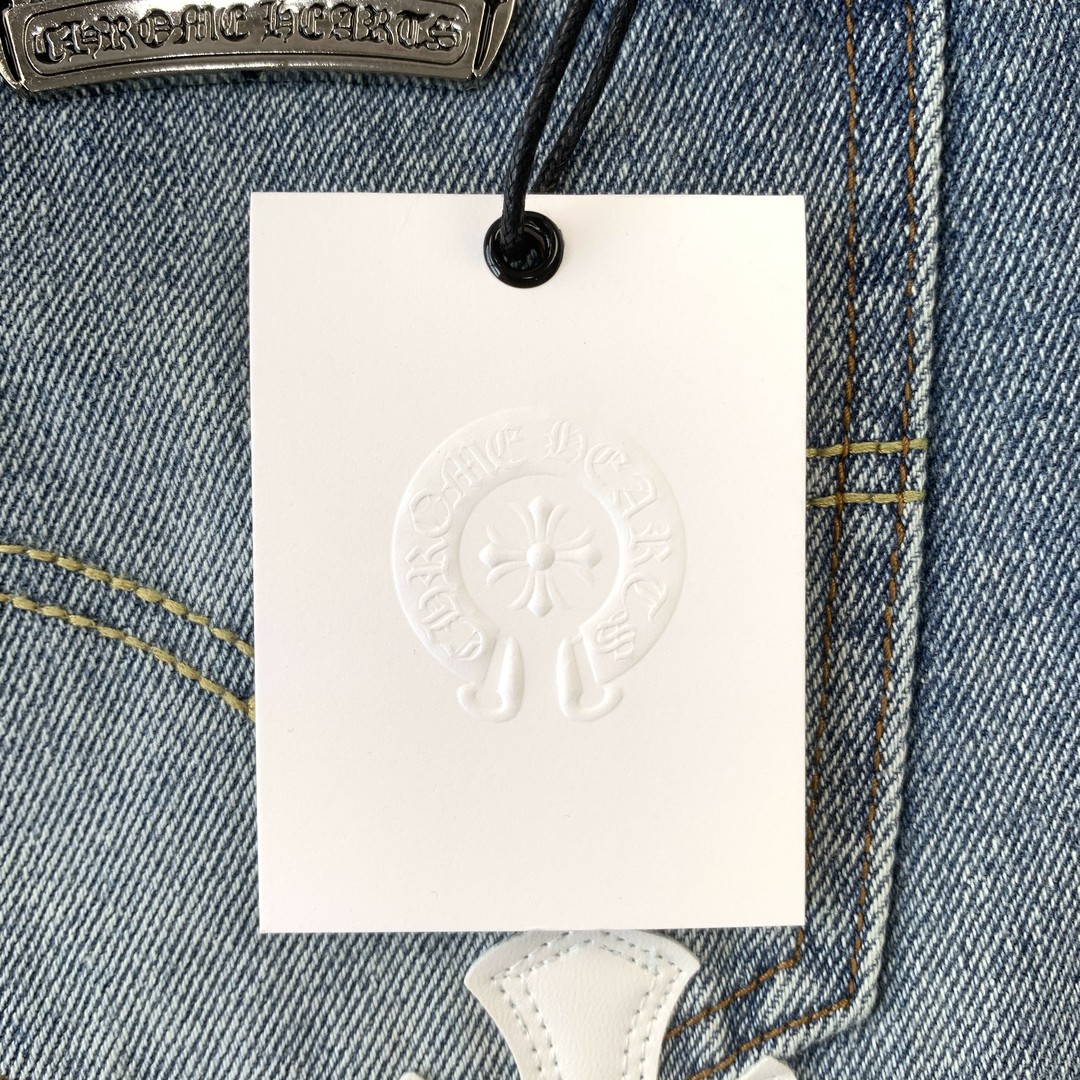 16_208  Chrome Hearts  Pants