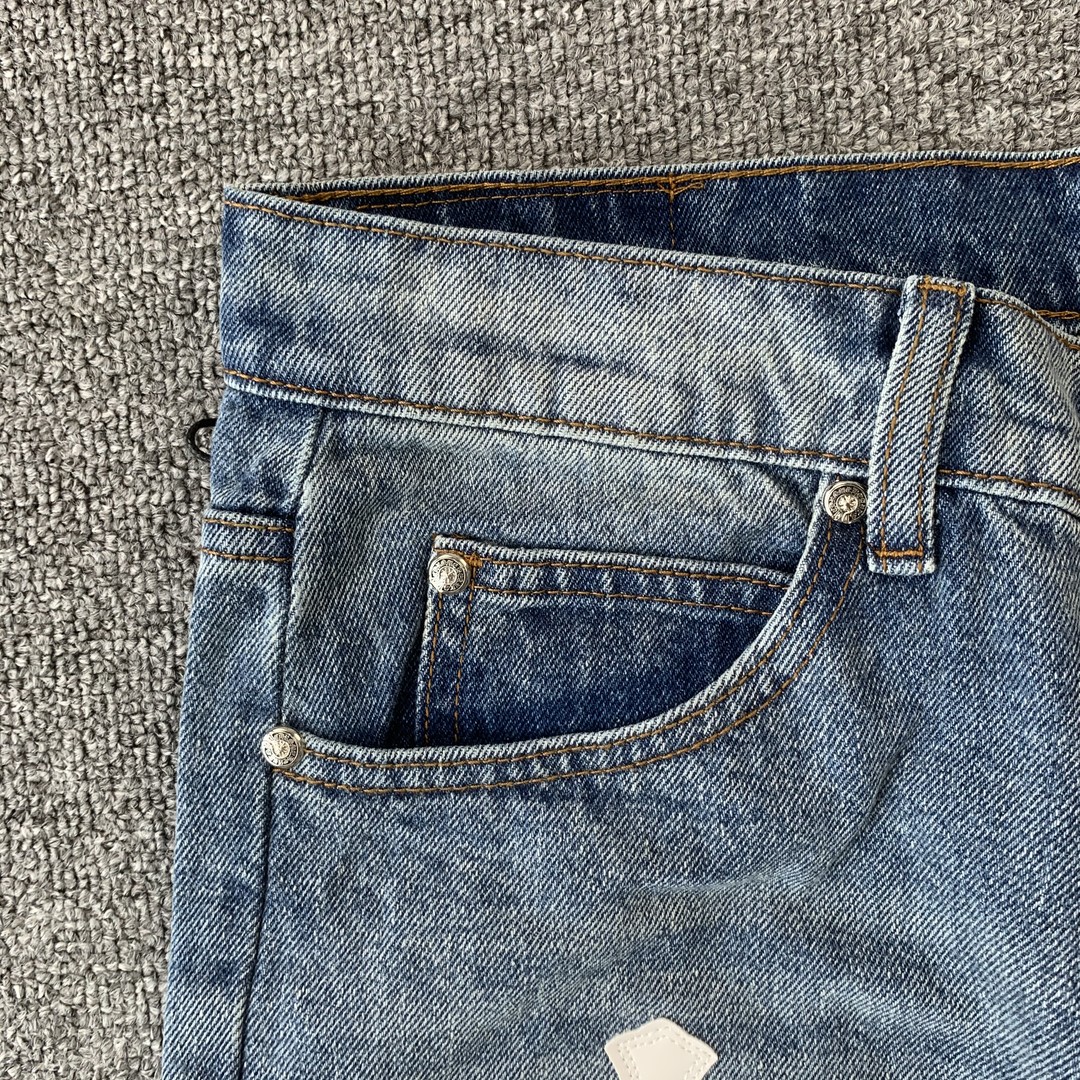 16_208  Chrome Hearts  Pants