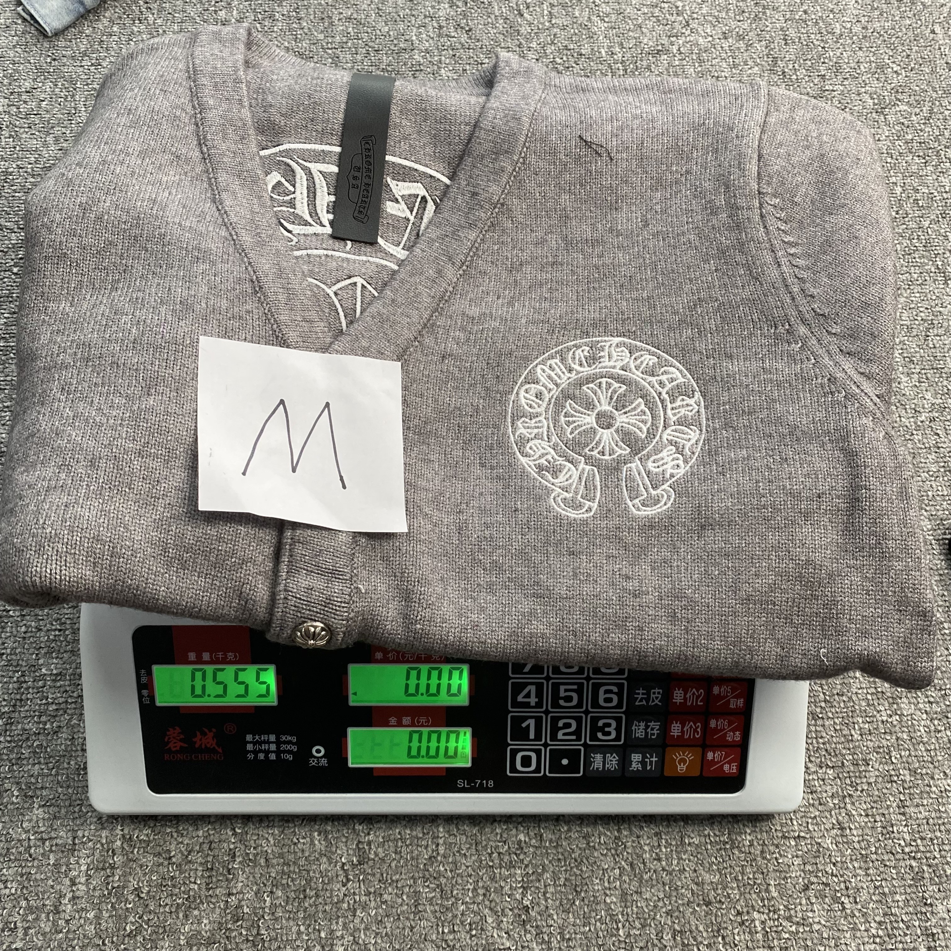 82_195 Chrome Hearts  Sweater