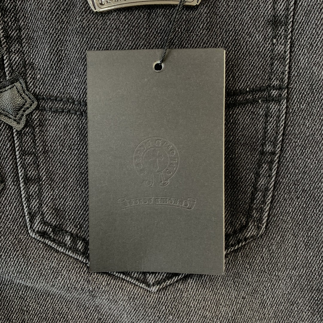 18_208  Chrome Hearts  Pants