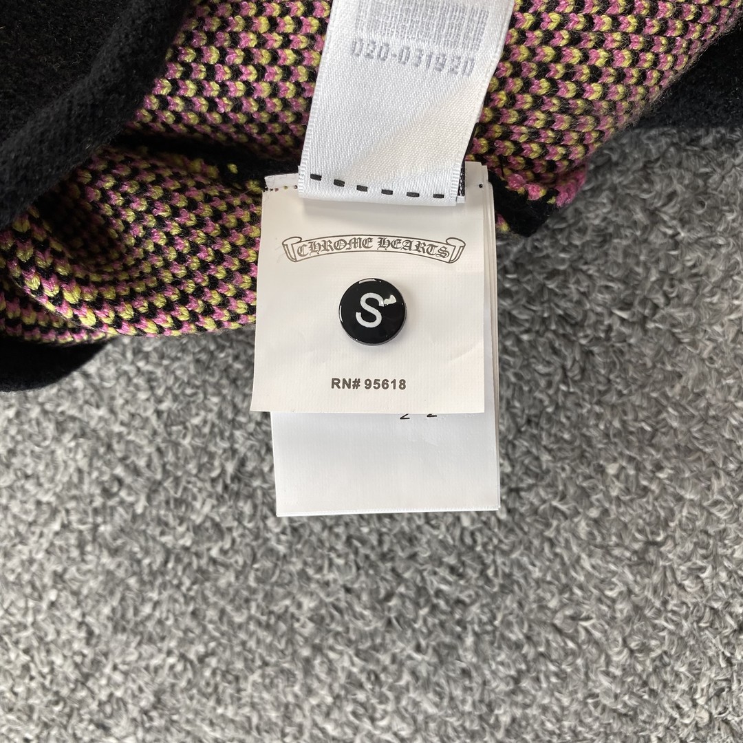 21_168  Chrome Hearts   Sweater